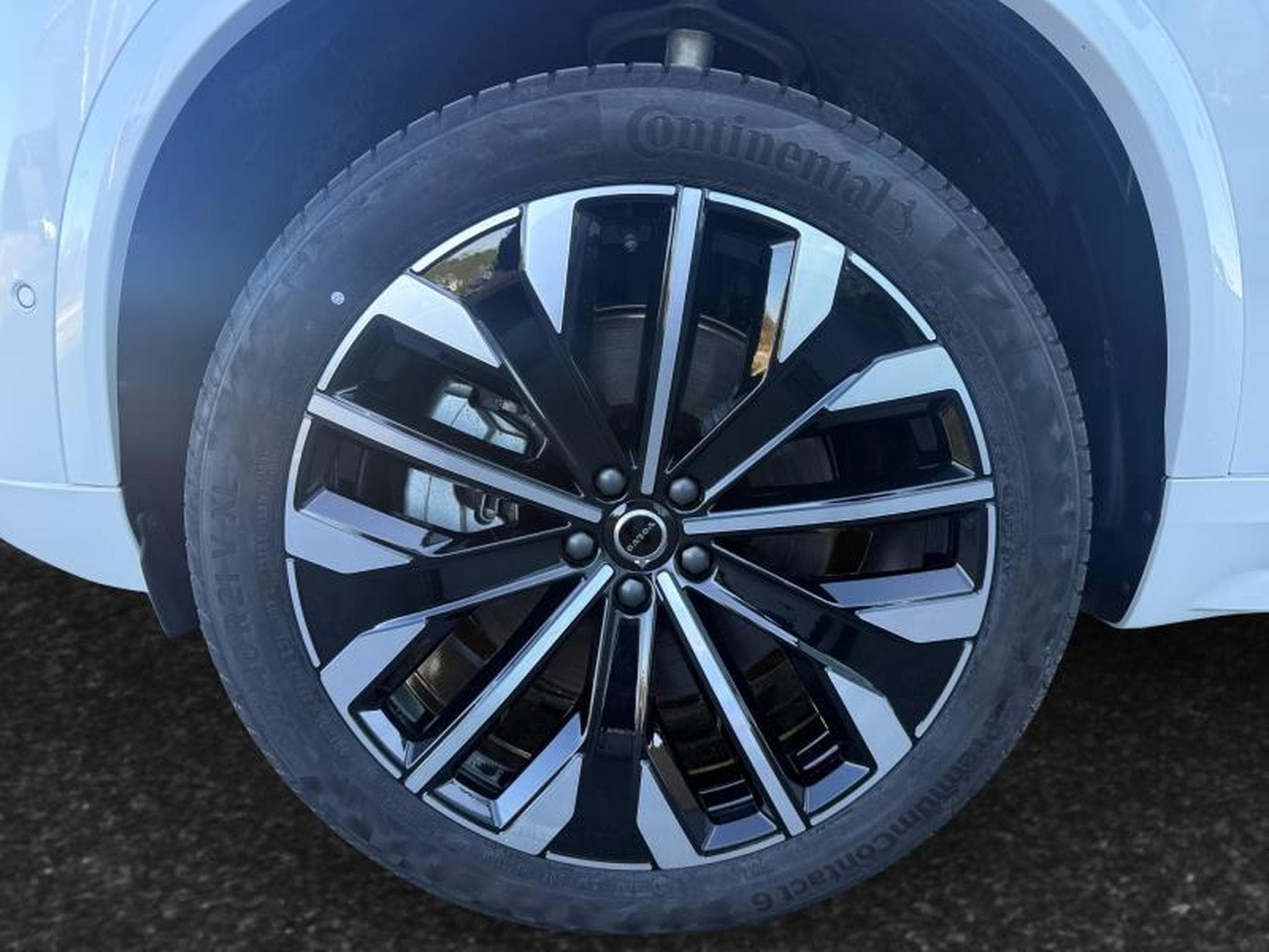 Volvo XC90 T8 Plus Bright / Hybride (2025) - Foto 14