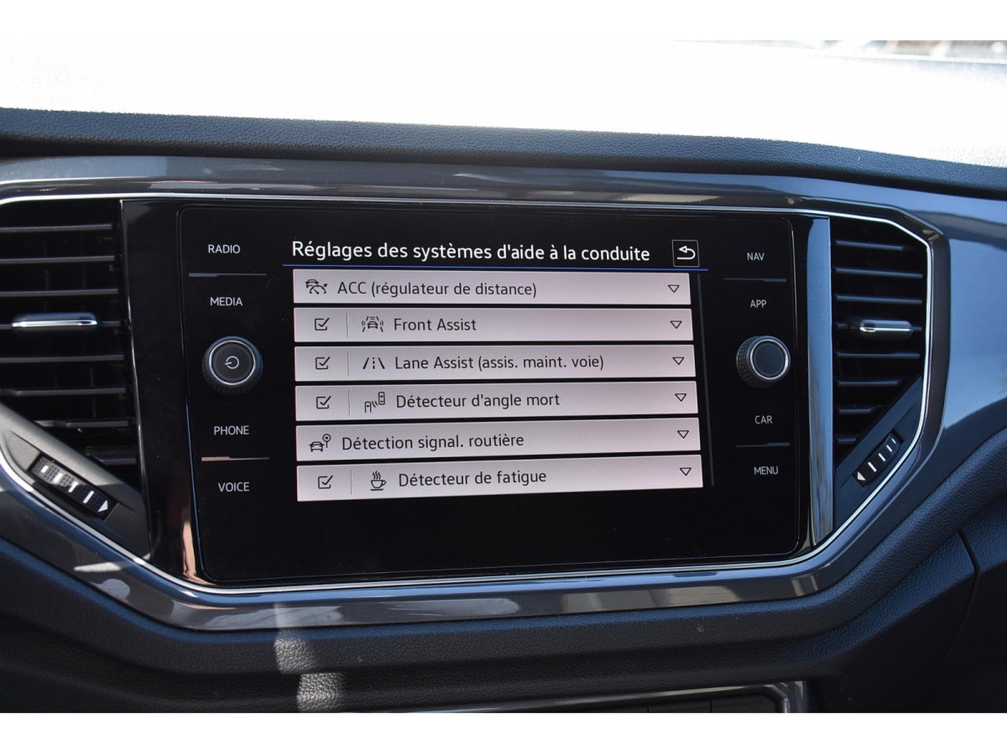 VW T-Roc 1.5 TSI Sport DSG ACC LANE SIDE GPS CAM 1° MAIN (2021) - Photo 14