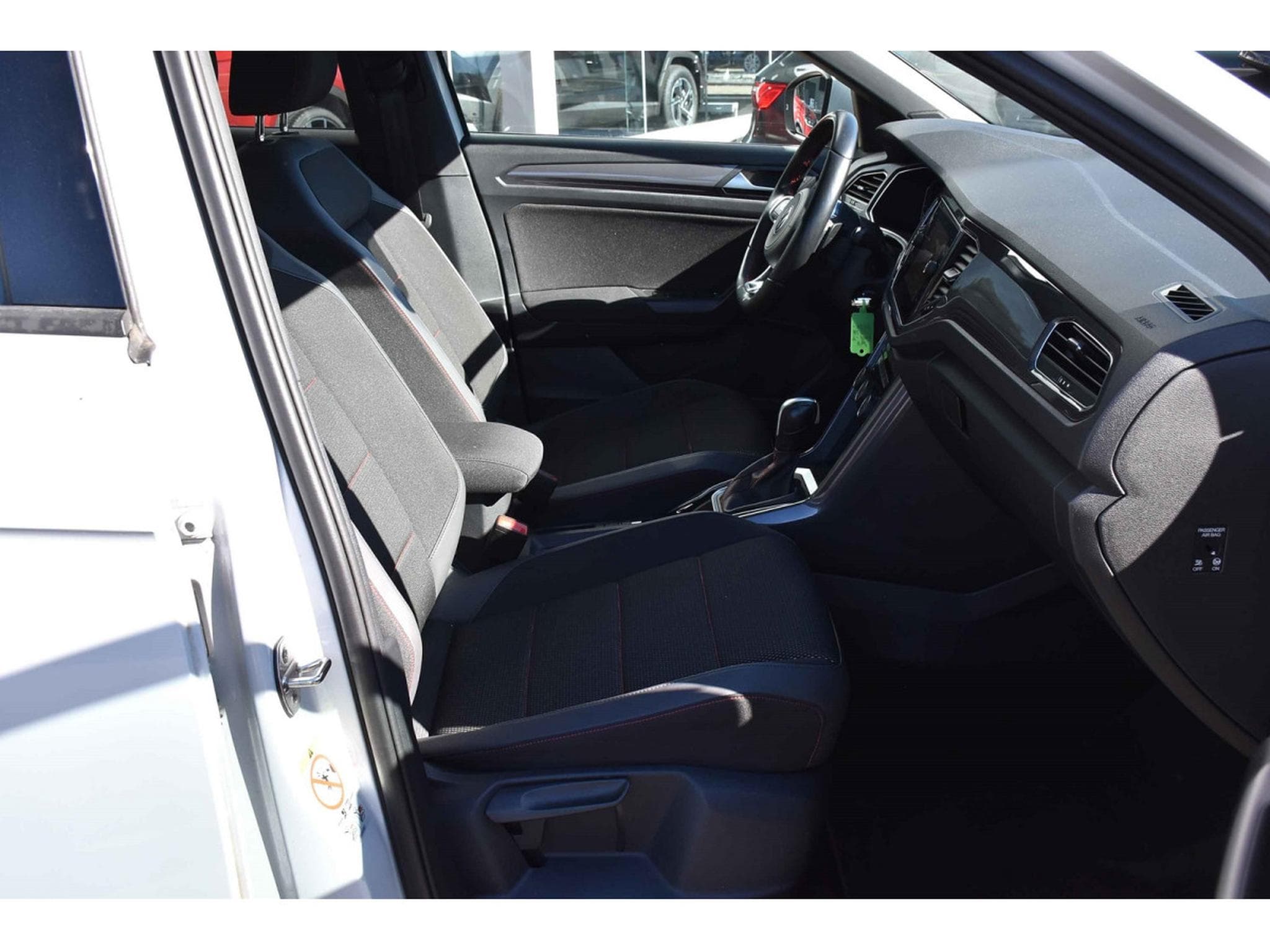 VW T-Roc 1.5 TSI Sport DSG ACC LANE SIDE GPS CAM 1° MAIN (2021) - Photo 8