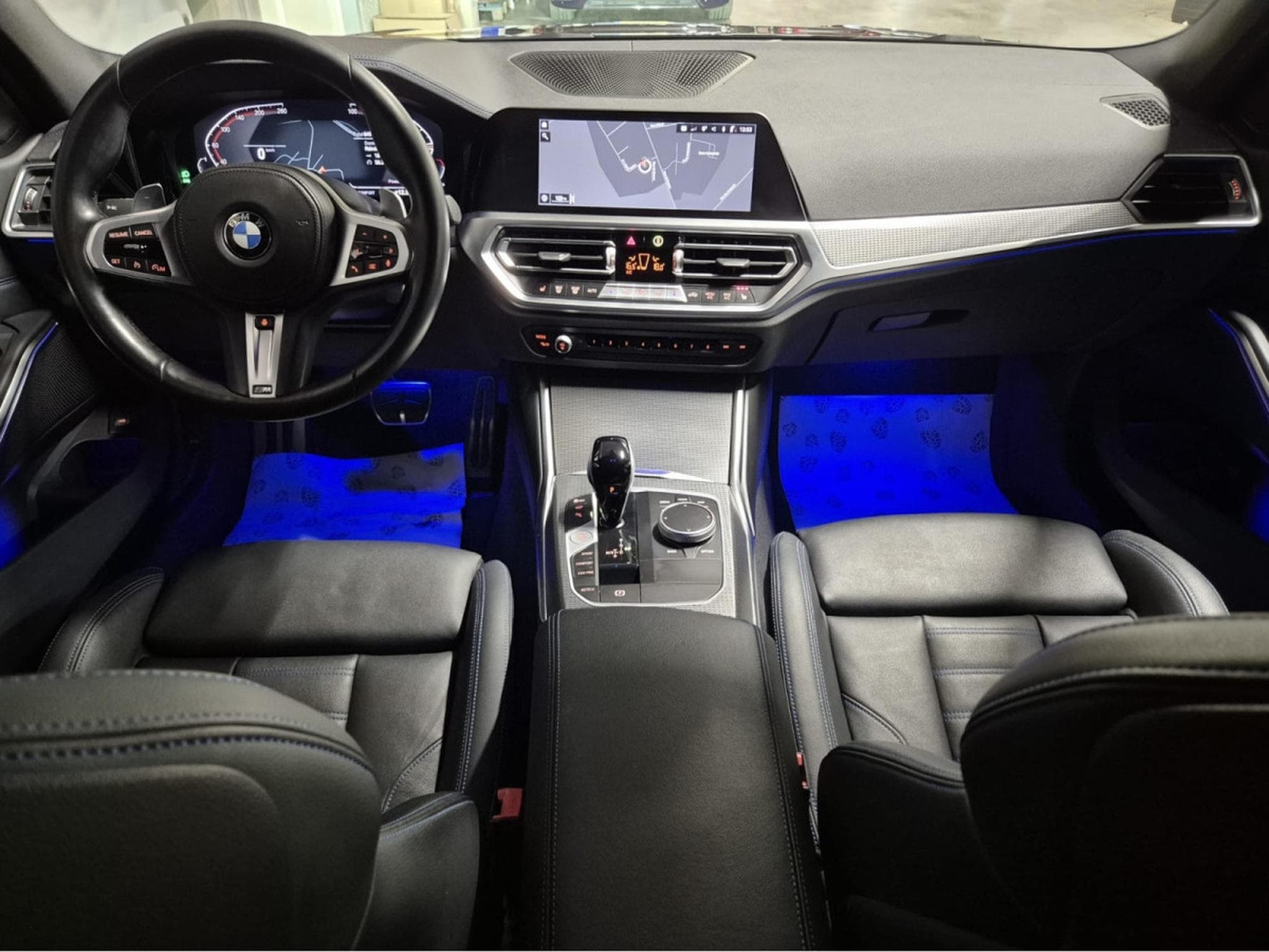 BMW 330 D 6 cyl XDRIVE TOURING M SPORT PAKET HEAD UP CUIR NAVI 1 HAN (2021) - Photo 6