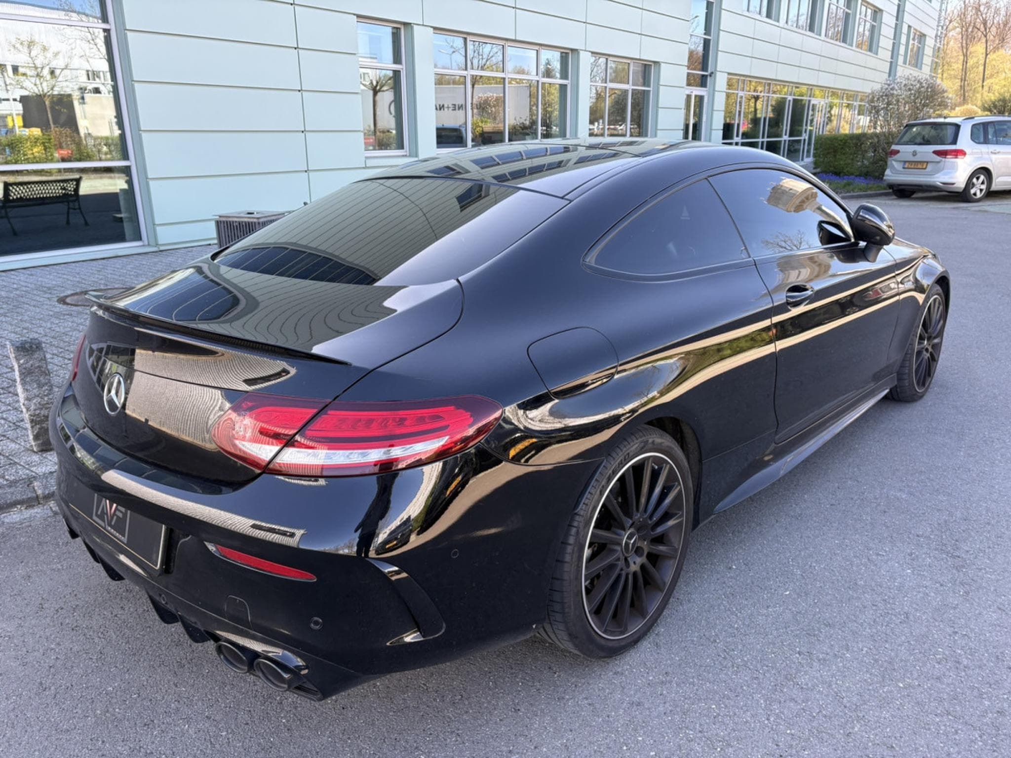 Mercedes C 43 AMG 4MATIC - Burmester - Toit ouvrant panoramique - Caméra 360° (2022) - Photo 4