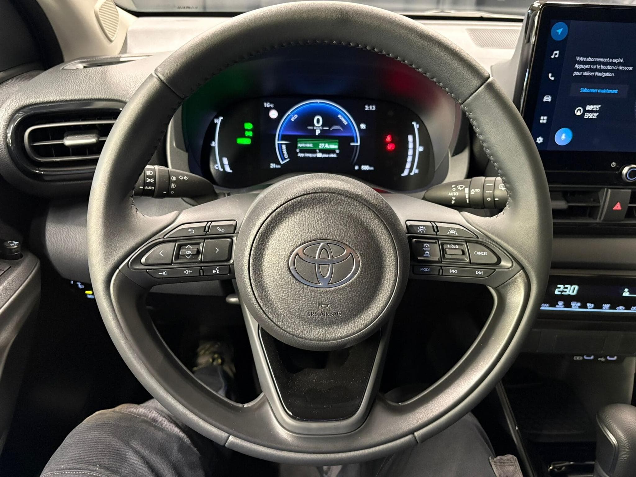 Toyota Yaris IV (2026) - Foto 7