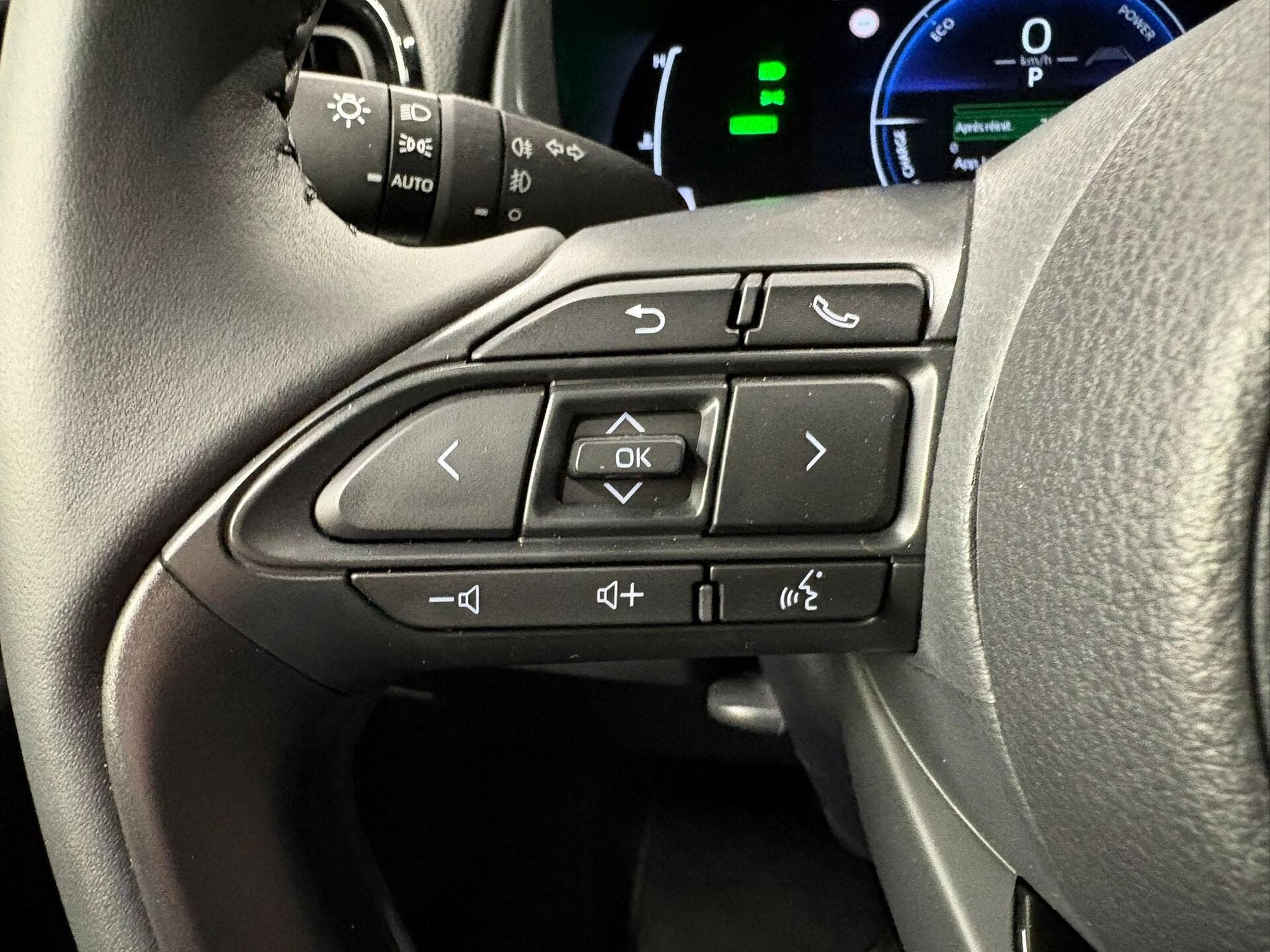 Toyota Yaris IV (2026) - Foto 8