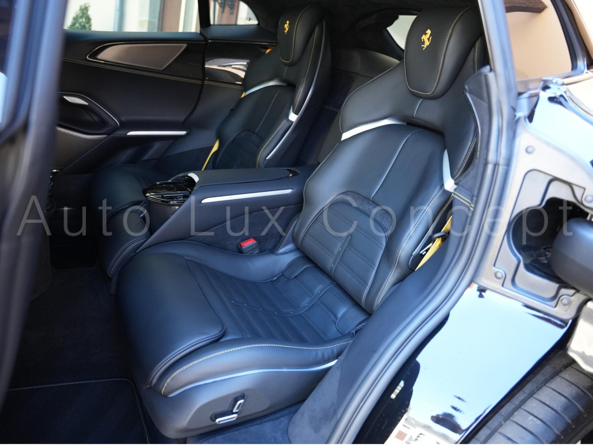 Ferrari Purosangue MY2026 (2026) - Photo 8