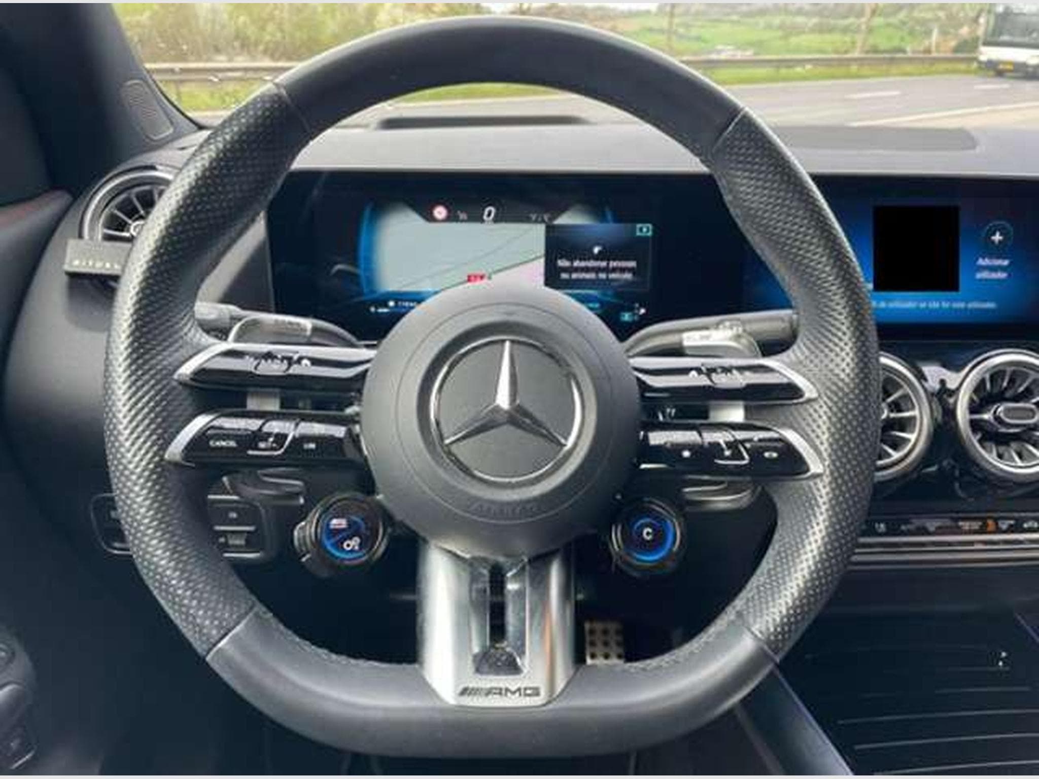 Mercedes GLA 35 AMG 4Matic - JUSQU'A 48 MOIS DE GARANTIE (2024) - Photo 17