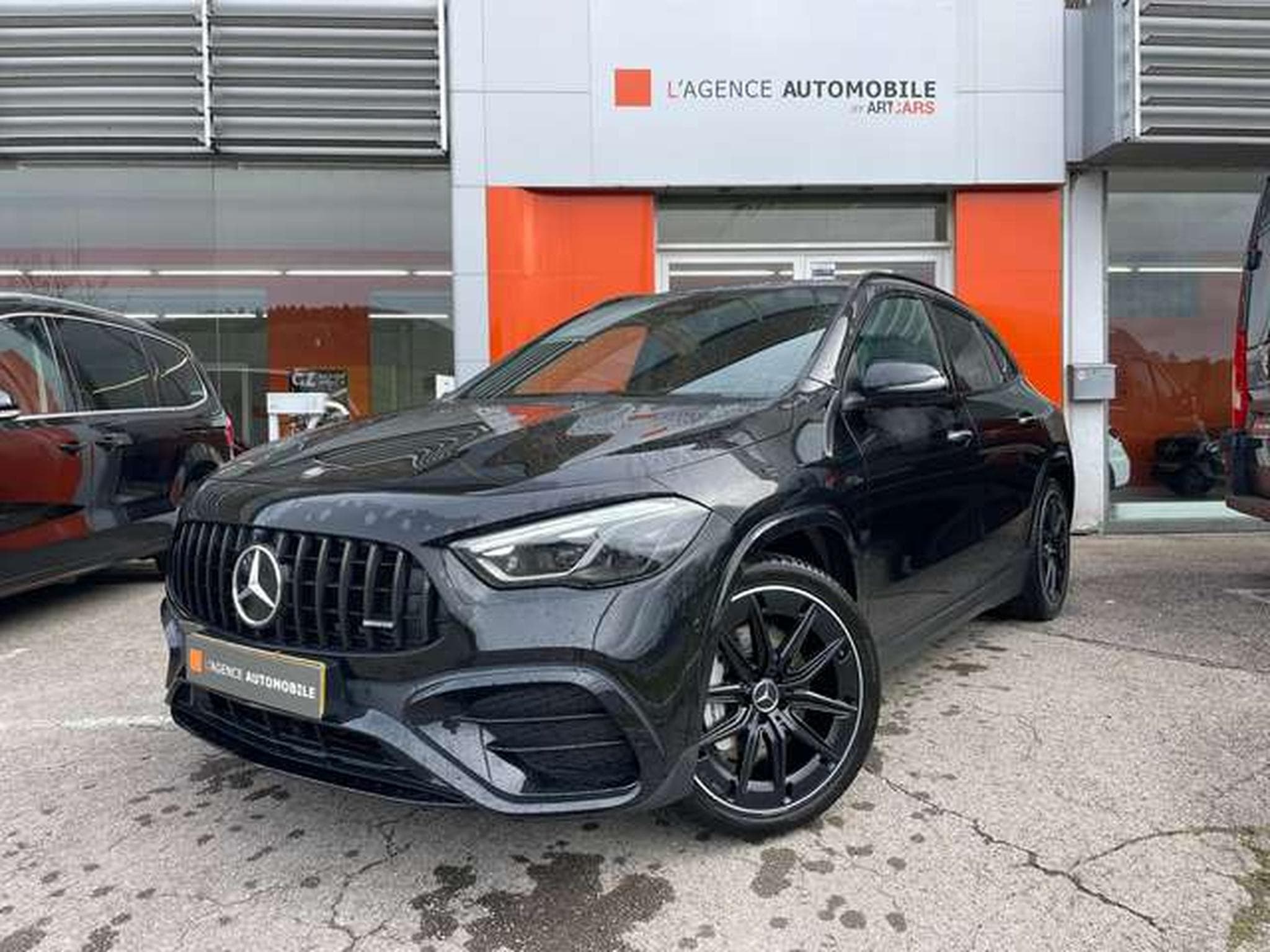 Mercedes GLA 35 AMG 4Matic - JUSQU'A 48 MOIS DE GARANTIE (2024) - Photo 2