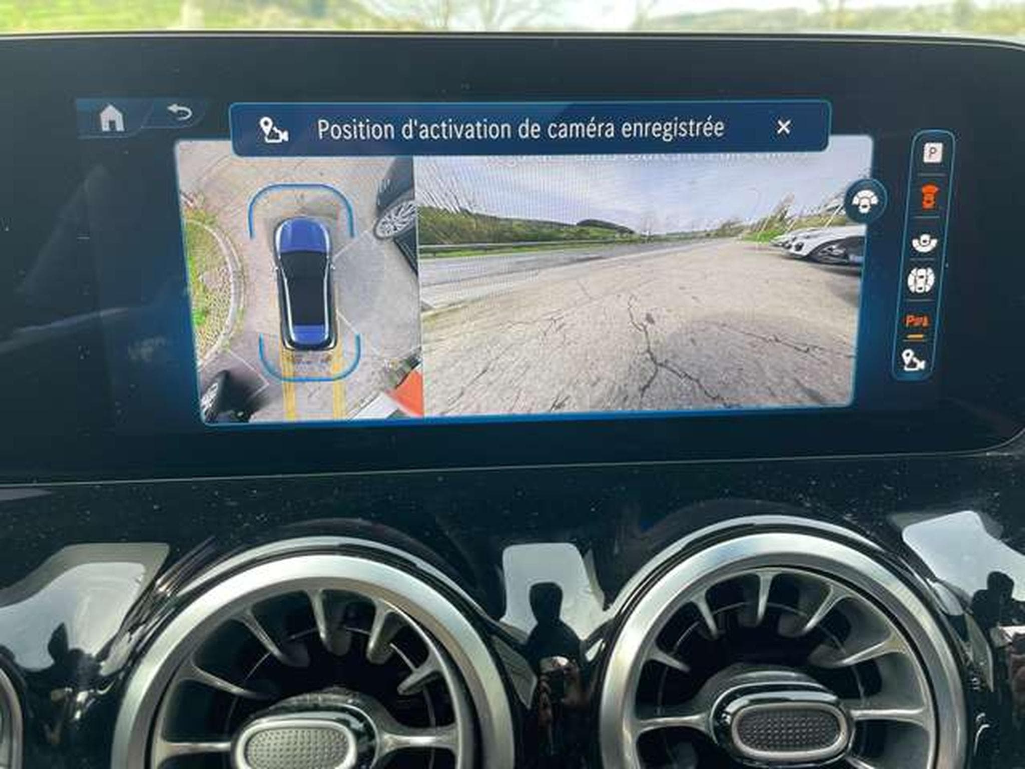 Mercedes GLA 35 AMG 4Matic - JUSQU'A 48 MOIS DE GARANTIE (2024) - Photo 28