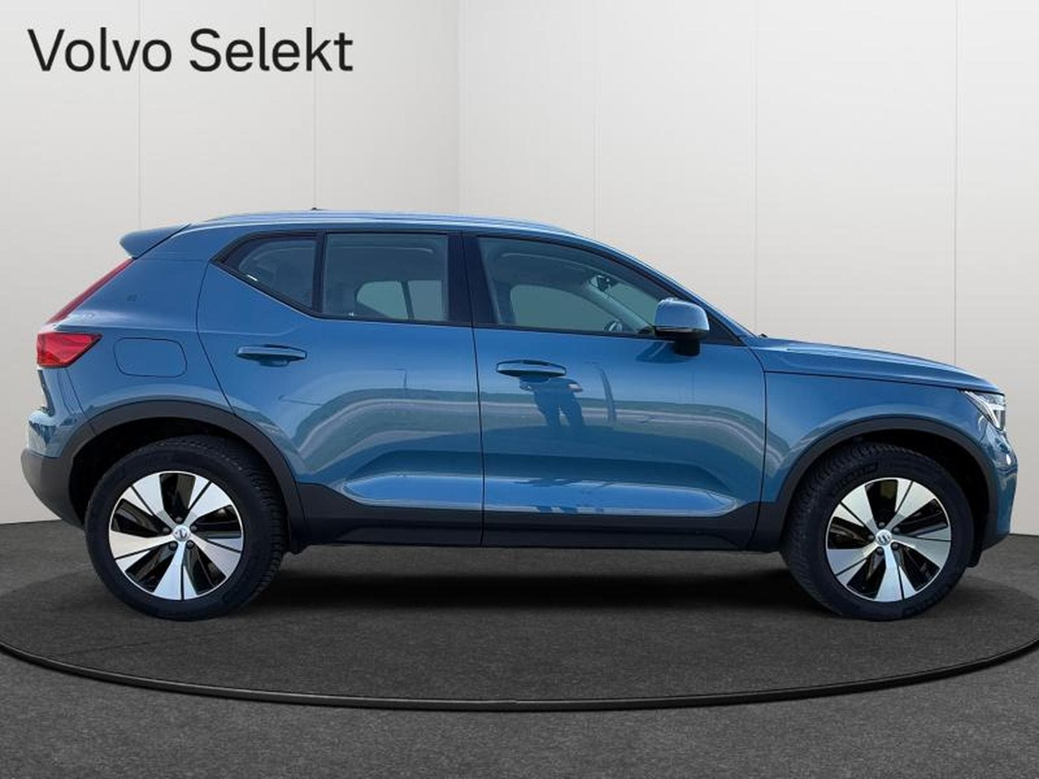 Volvo XC40 B3 Core / Essence (2025) - Foto 7