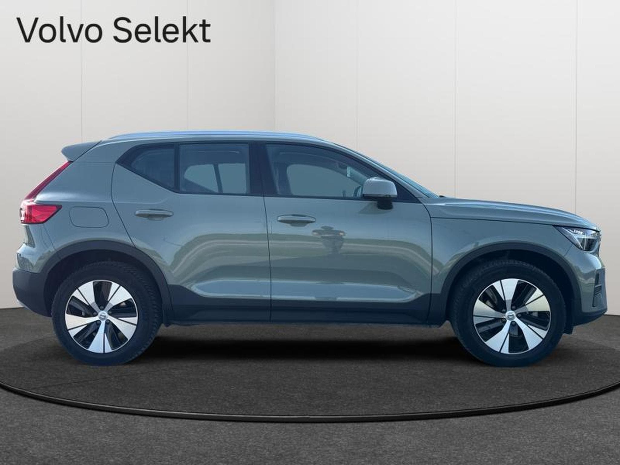 Volvo XC40 B3 Core / Essence (2025) - Foto 7