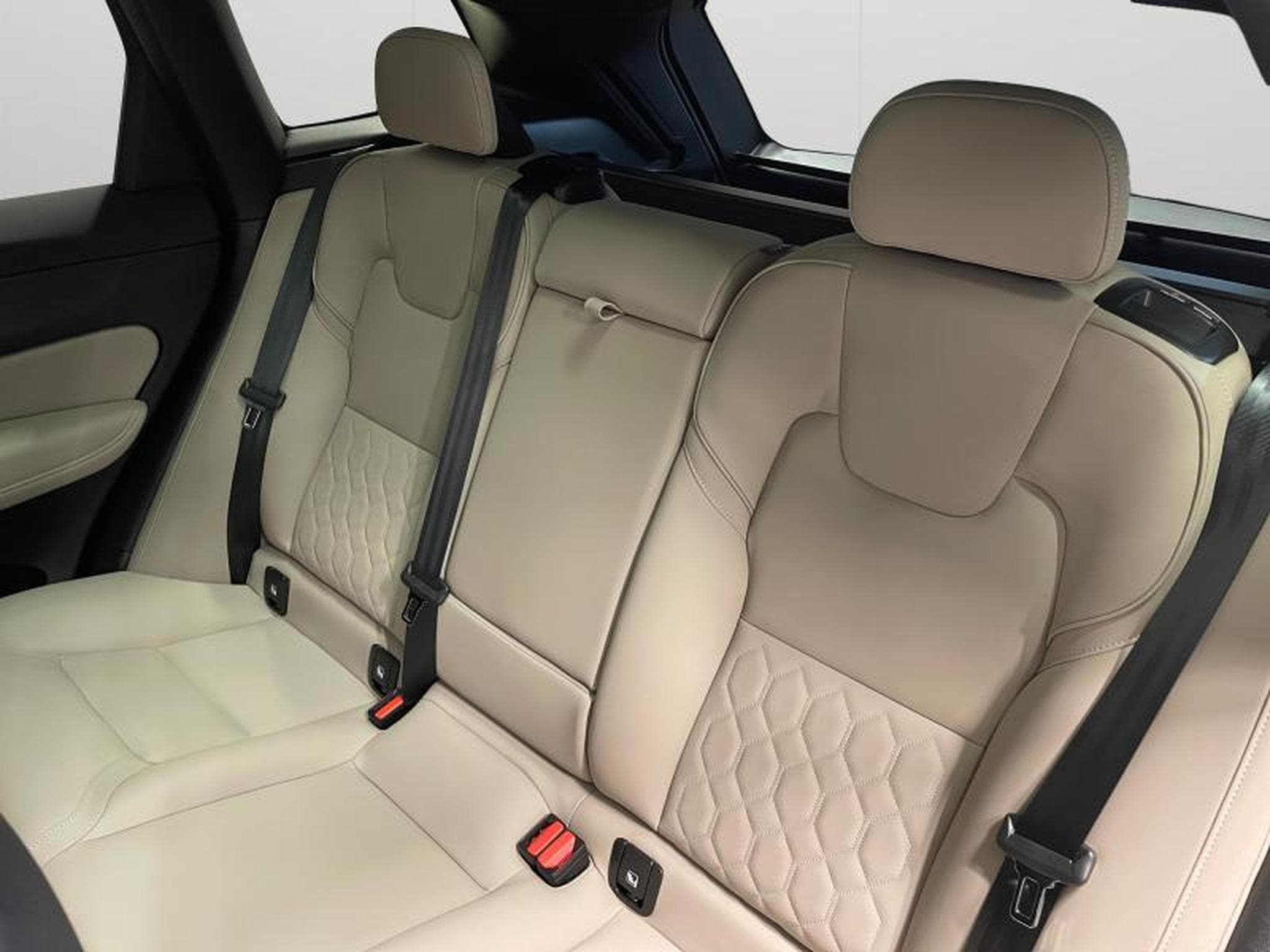 Volvo XC60 ULTRA (2025) - Foto 13