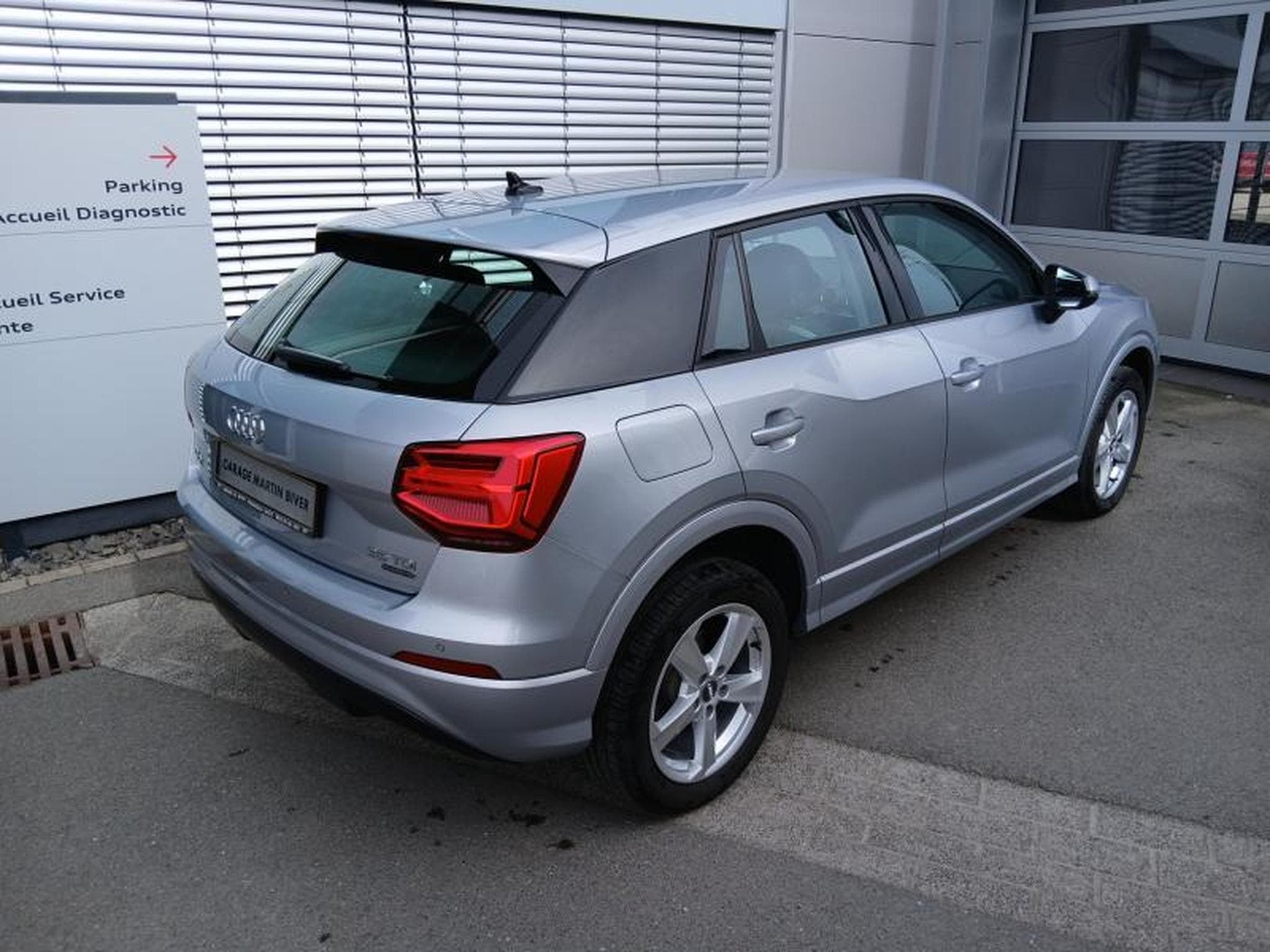 Audi Q2 sport 35 TDI quattro s-tronic (2019) - Photo 4