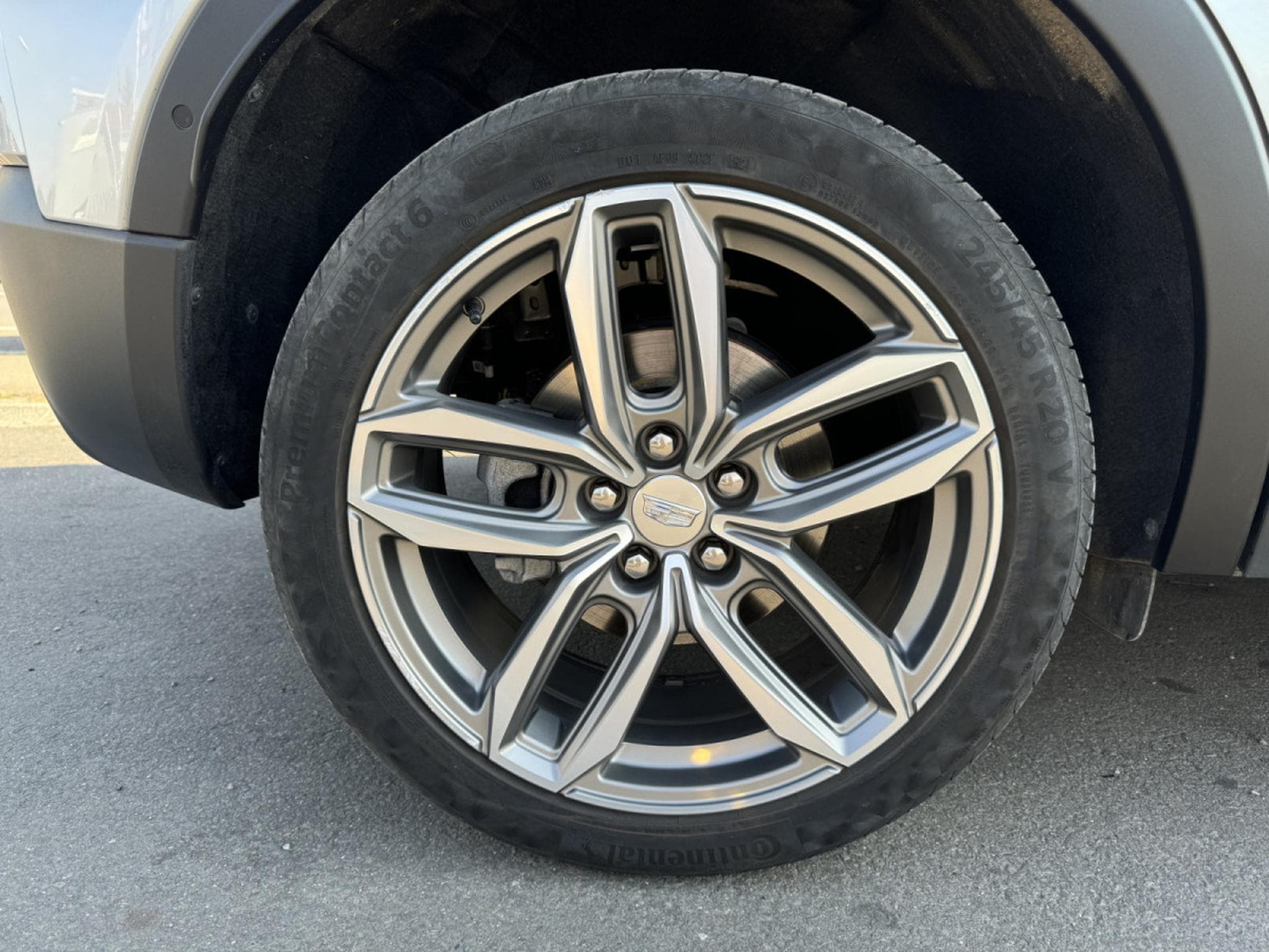 Cadillac XT4 350 T AWD SPORT (2022) - Photo 11