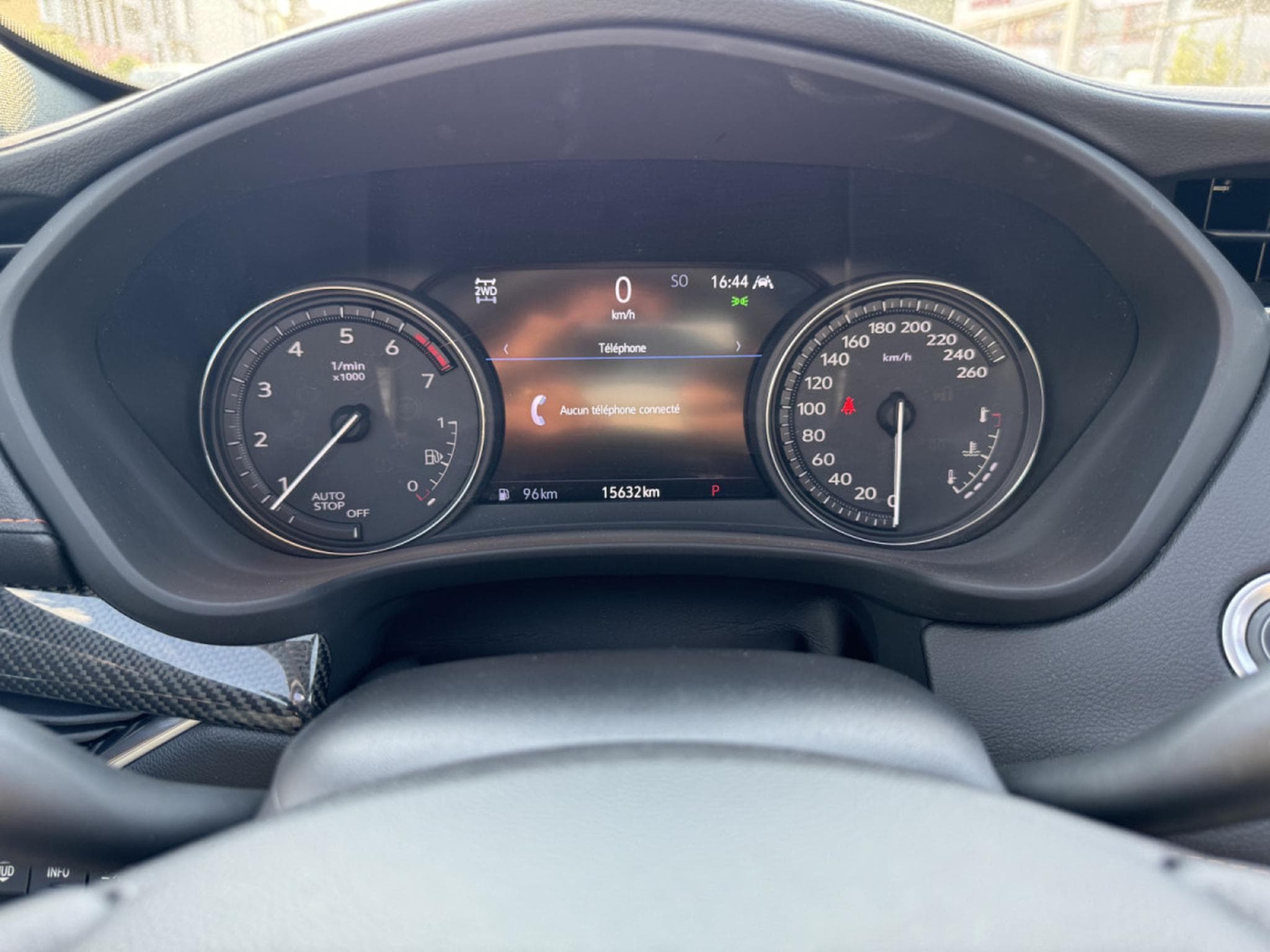 Cadillac XT4 350 T AWD SPORT (2022) - Photo 21