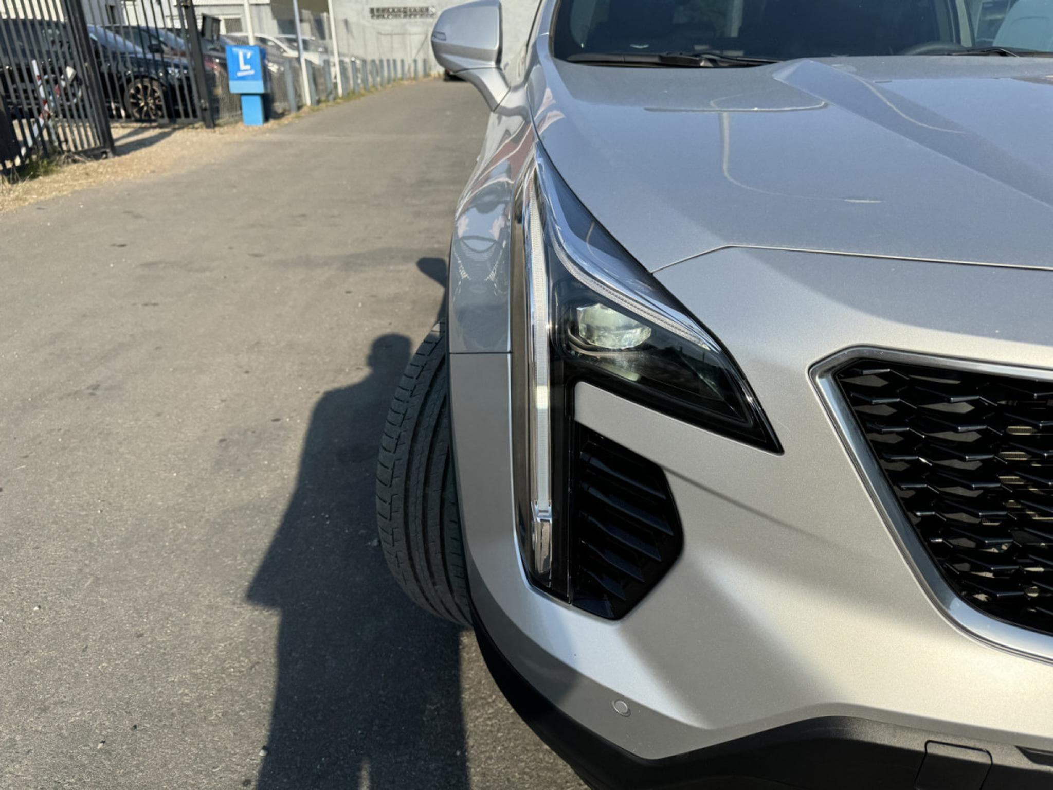 Cadillac XT4 350 T AWD SPORT (2022) - Photo 9