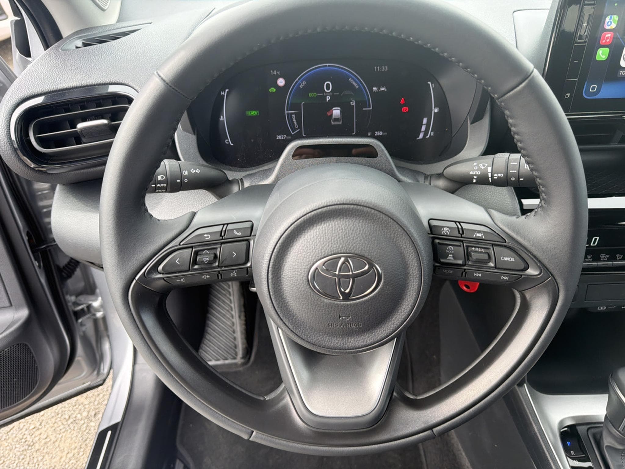Toyota Yaris Cross 1.5 TNGA HEV 2WD CVT Dynamic (2026) - Foto 14