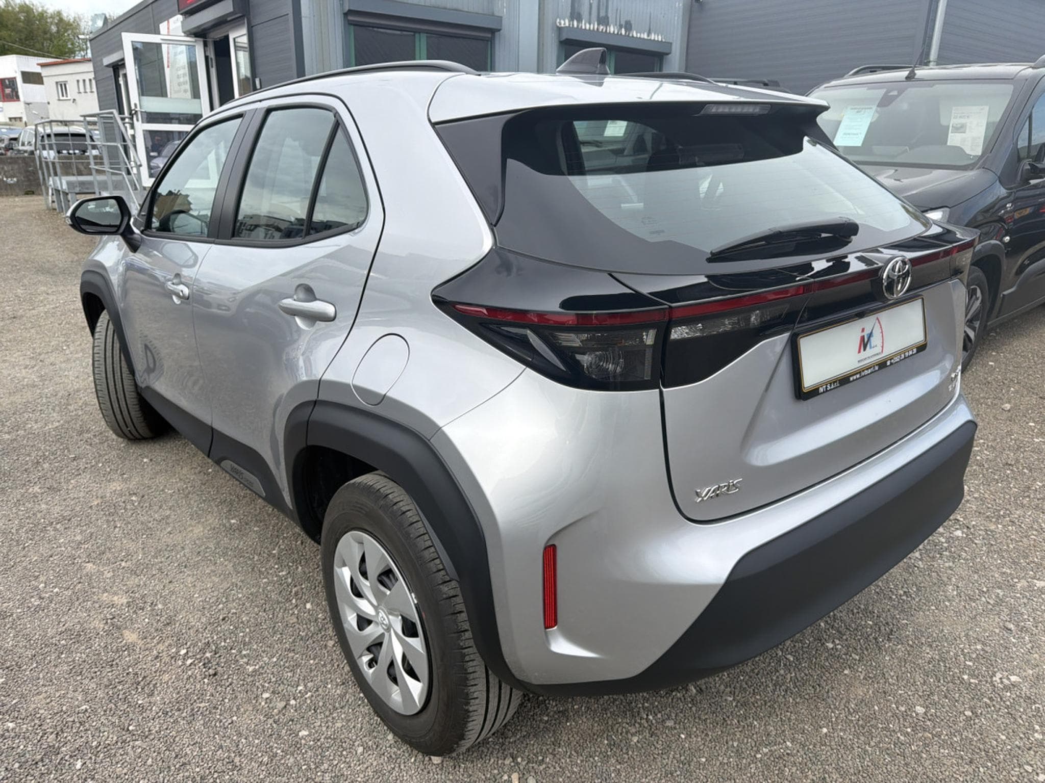 Toyota Yaris Cross 1.5 TNGA HEV 2WD CVT Dynamic (2026) - Foto 4