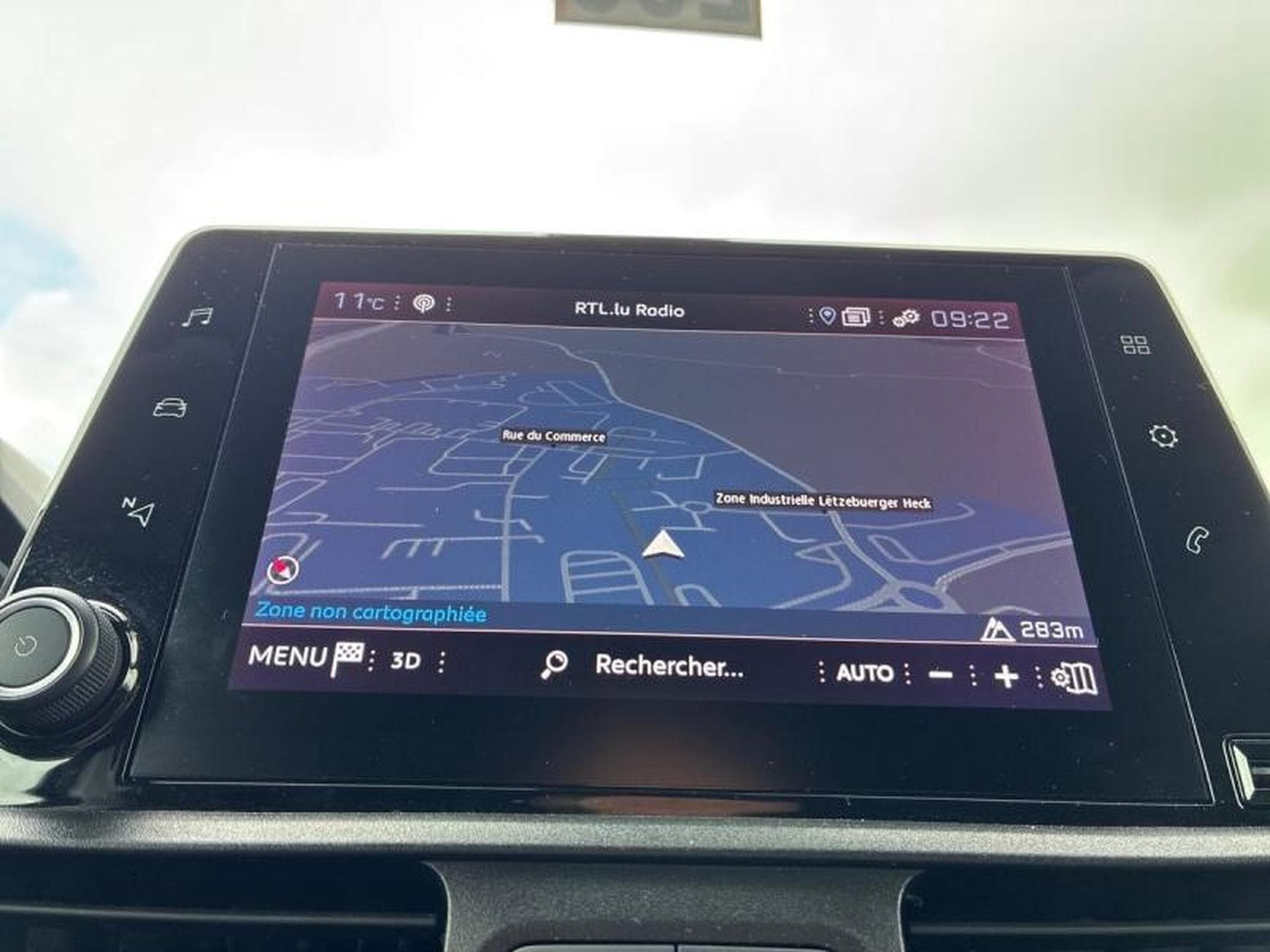 PEUGEOT Rifter 1.2 PureTech 130ch S&S Standard Allure EAT8 (2019) - Photo 5