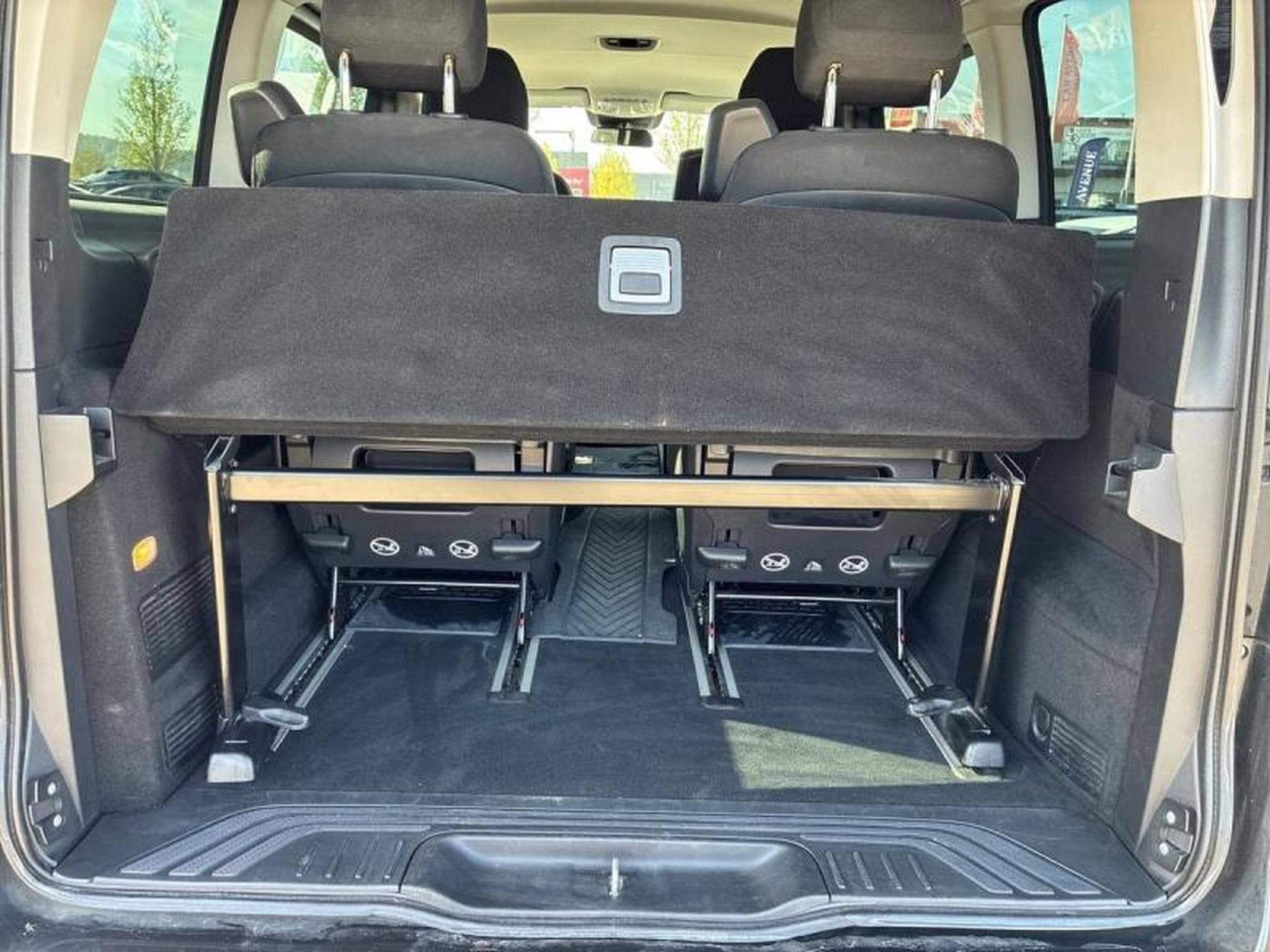 Mercedes Classe V 300 d Compact Avantgarde 9G-Tronic (2020) - Photo 5