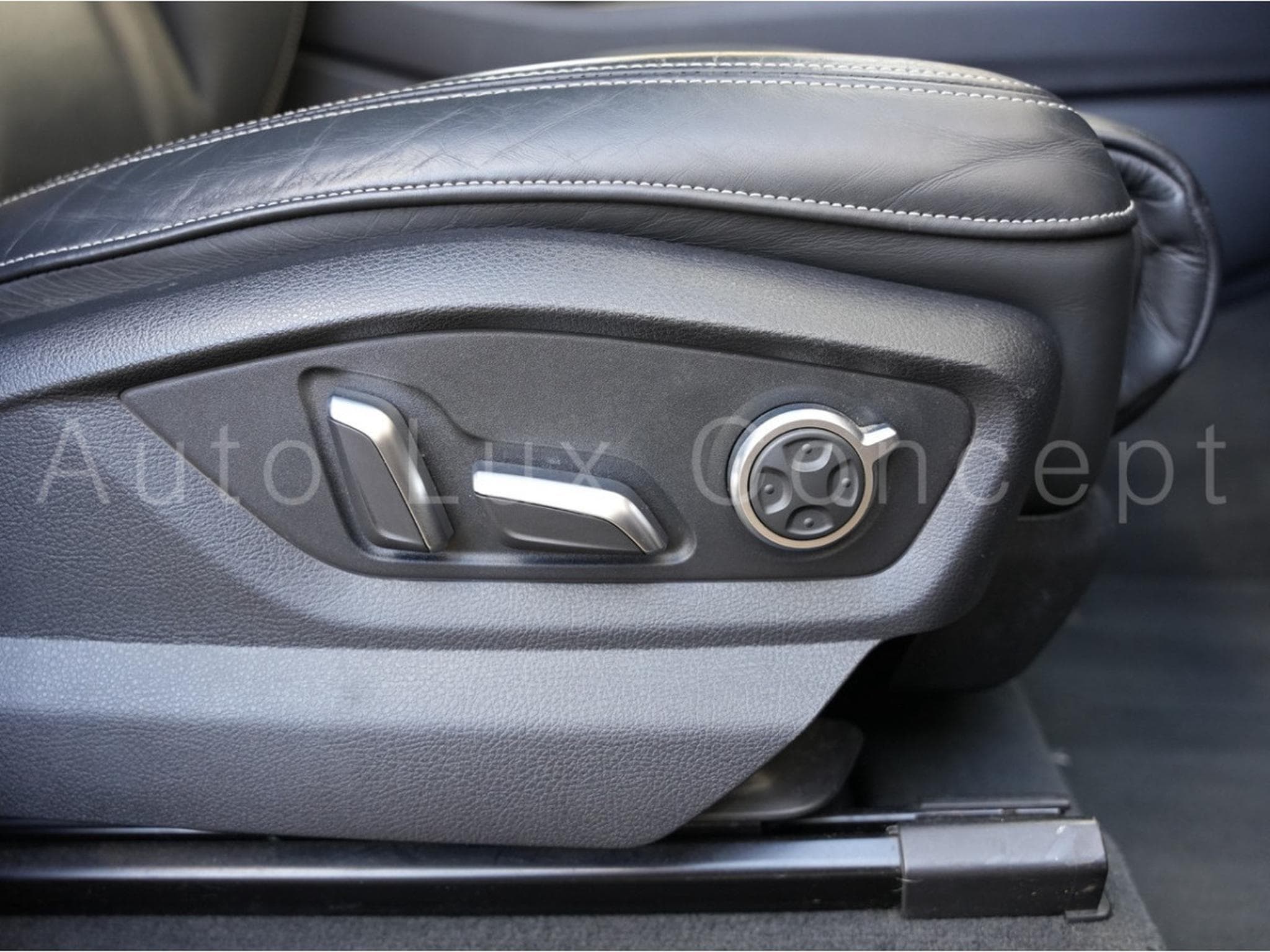 Audi Q7 3.0 TDI quattro S line (2017) - Foto 23