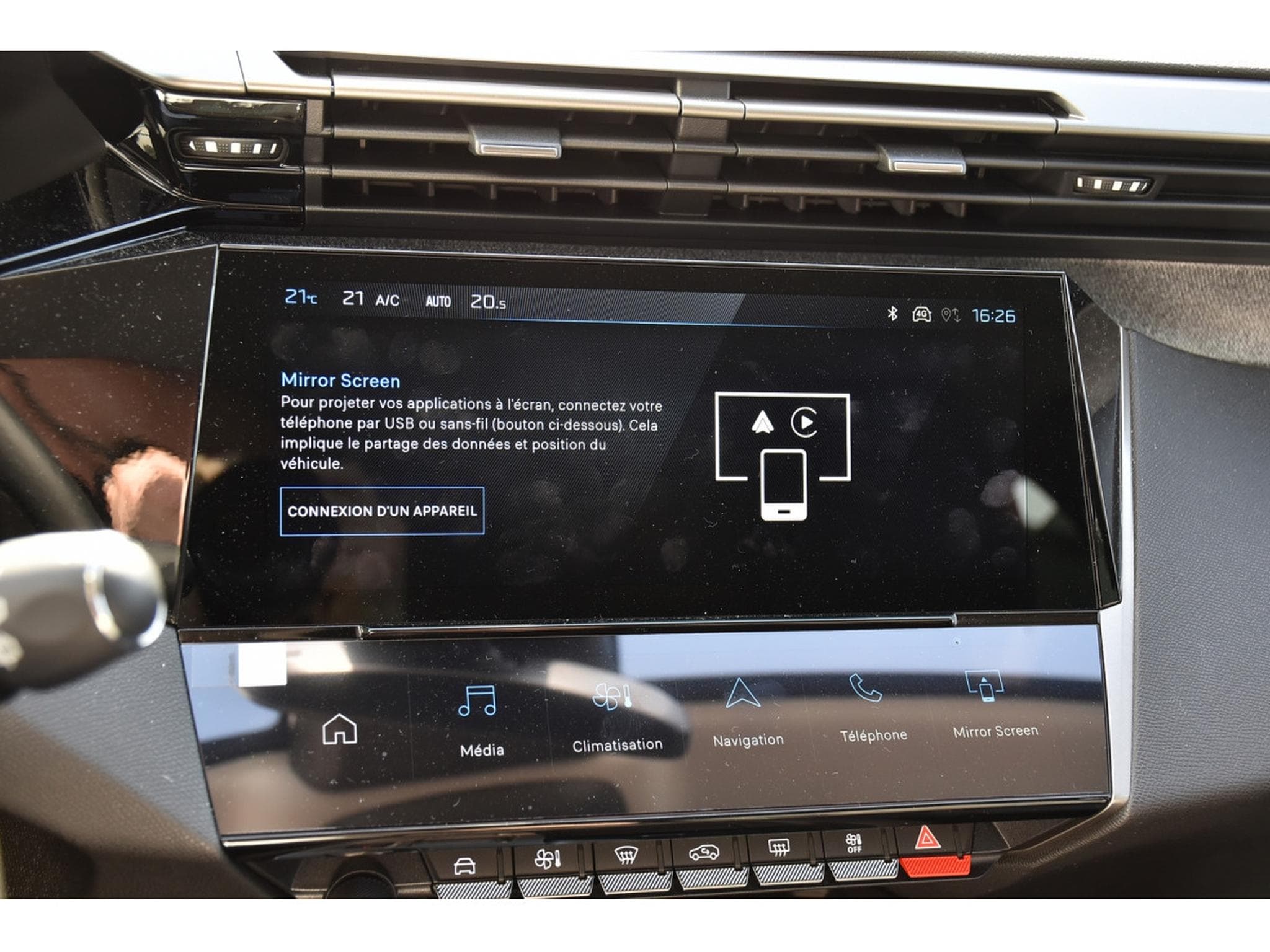 Peugeot 308 1.2 Hybrid 145 e-DCS6 Allure ACC LANE GPS CAM360 1° MAIN (2025) - Photo 12