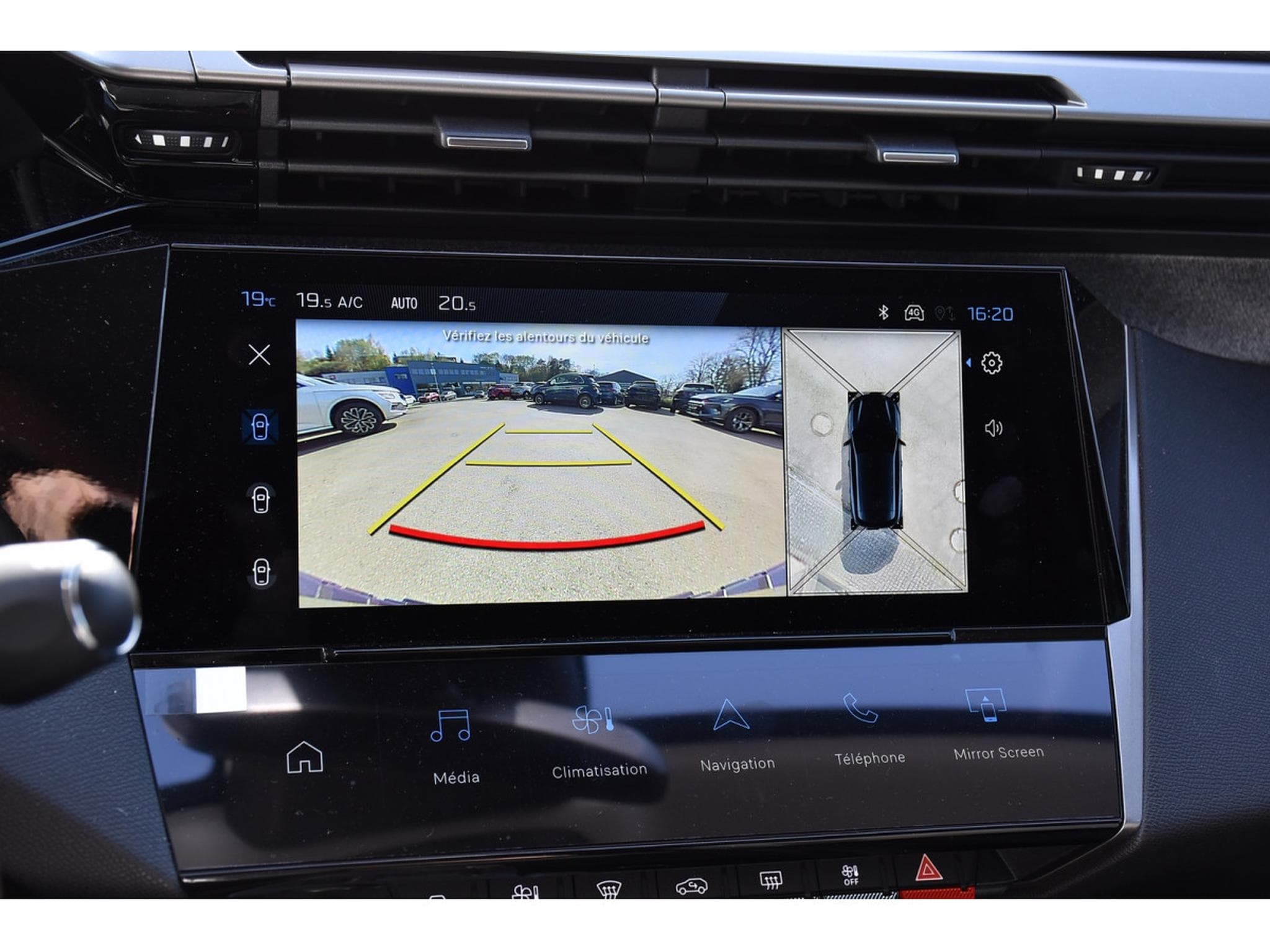 Peugeot 308 1.2 Hybrid 145 e-DCS6 Allure ACC LANE GPS CAM360 1° MAIN (2025) - Photo 21