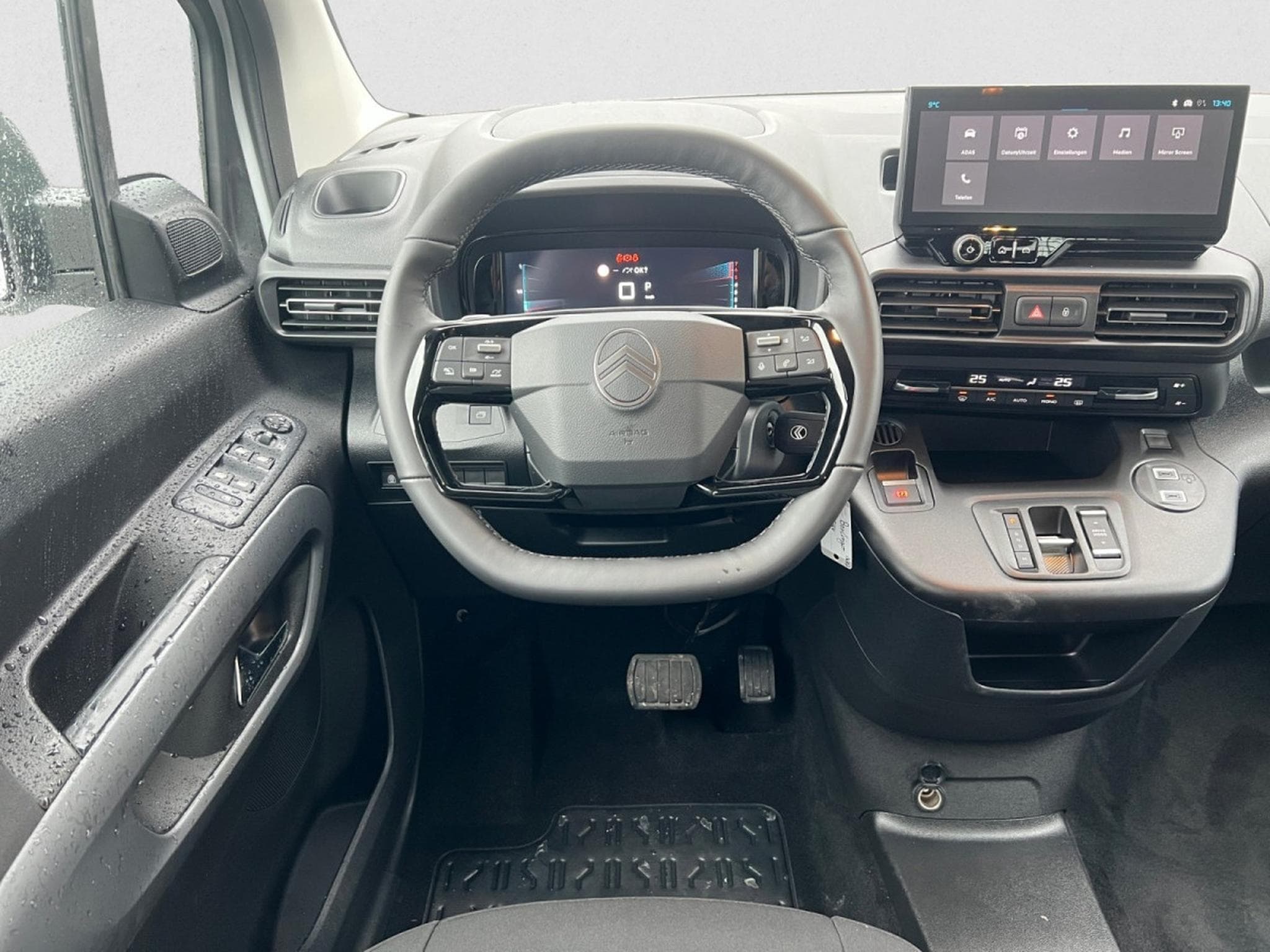 Citroën Berlingo 1.5 BlueHDi 130 EAT8 Plus (2025) - Photo 6