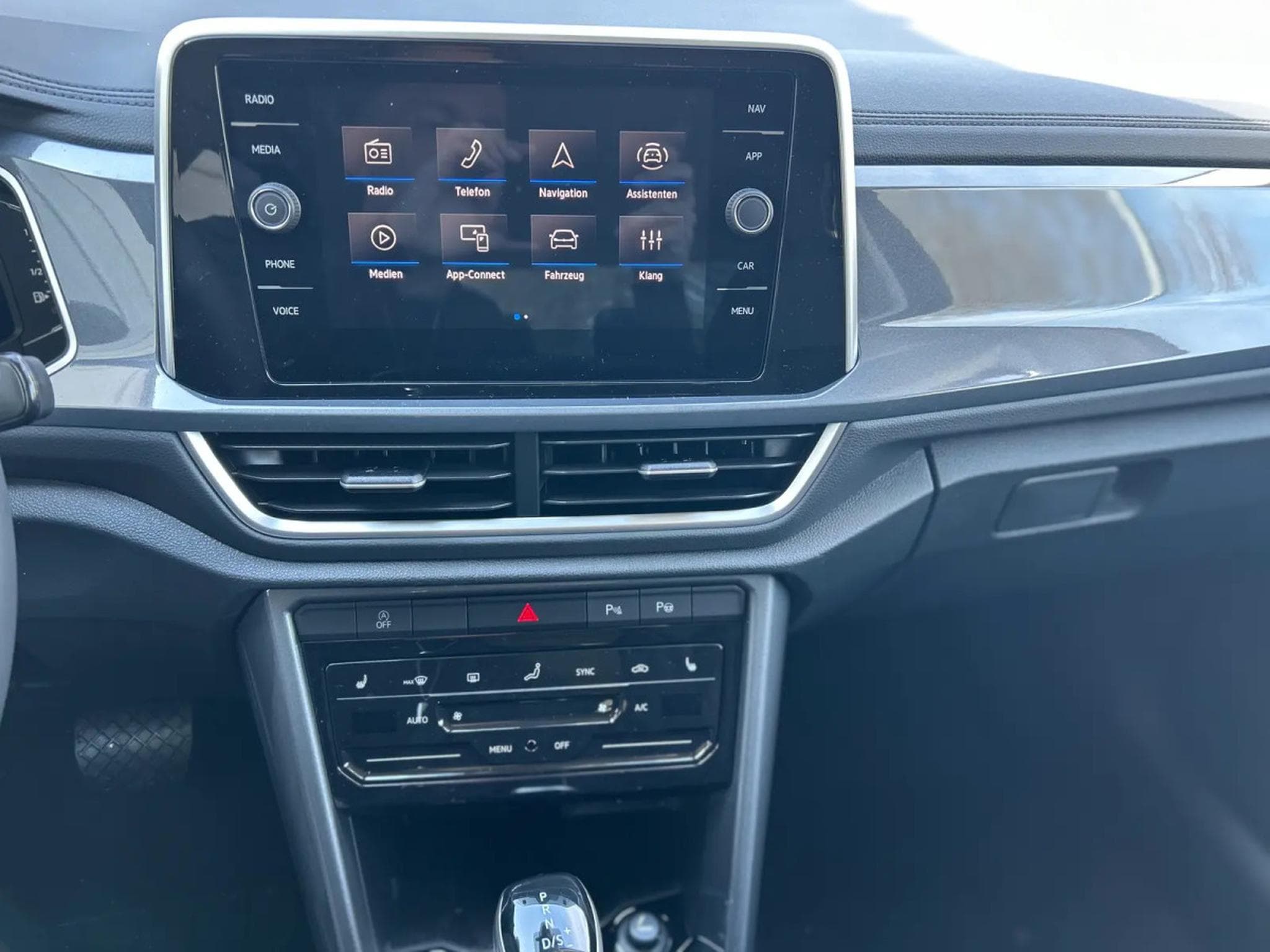 VW T-Roc 1.5 TSi 150 DSG Style (2026) - Photo 14