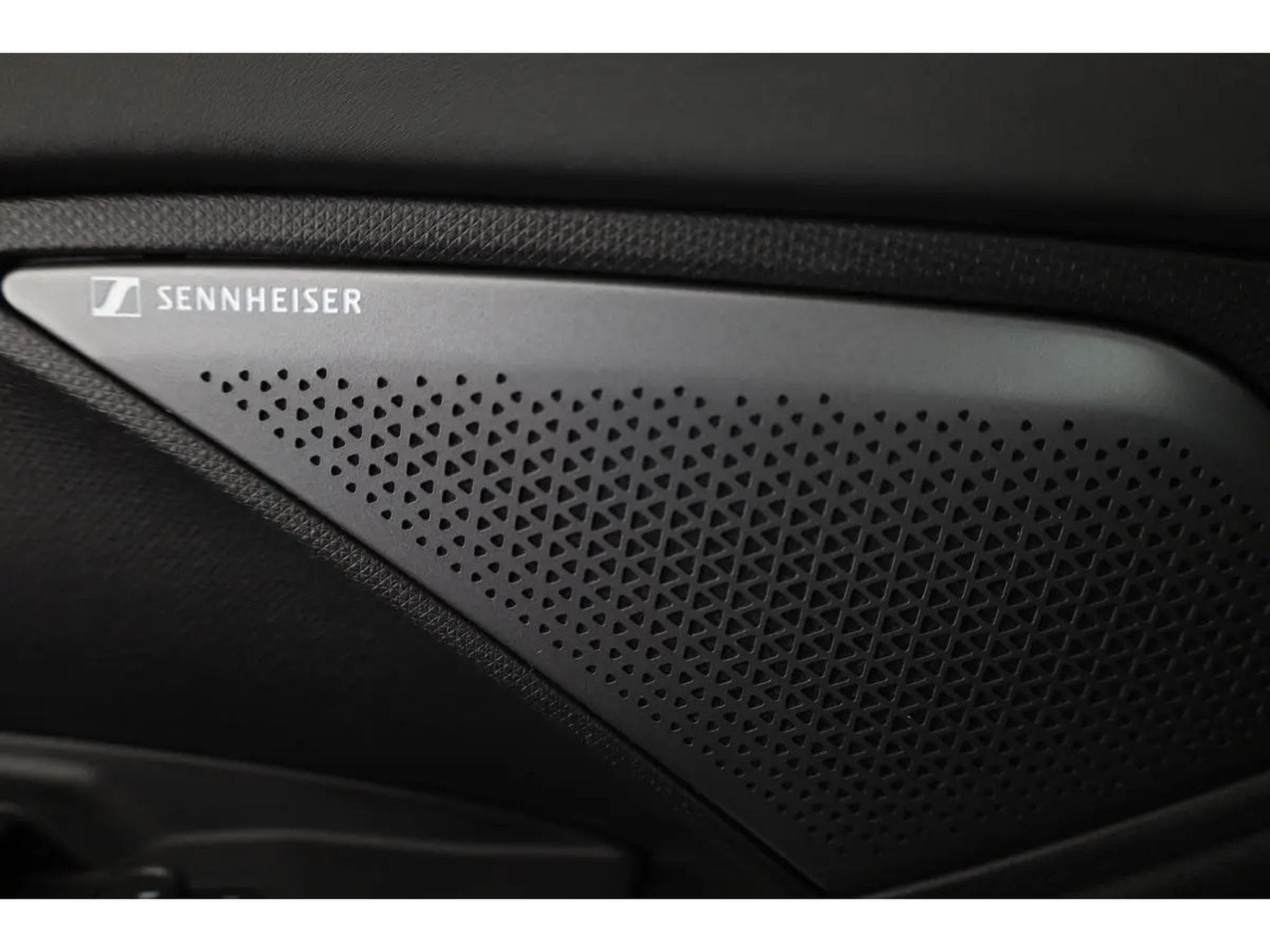 Cupra Terramar 2.0 TSI DSG 265 VZ 4Drive Americas Cup (2025) - Photo 12