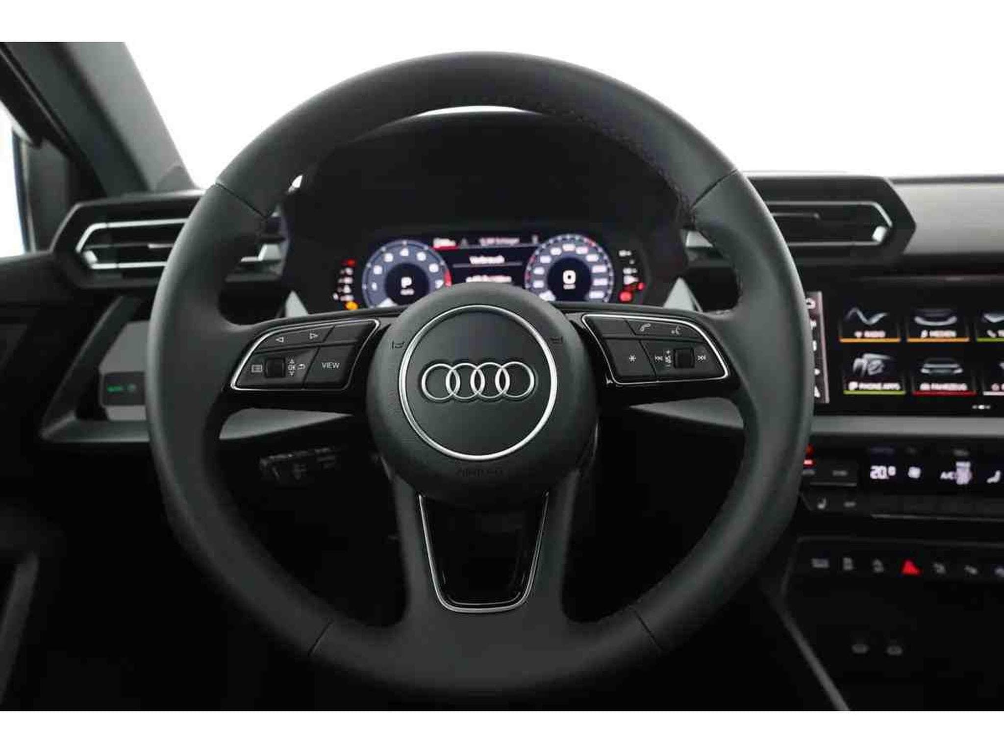 Audi A3 35 TFSi 150 Sportback S-tronic (2026) - Photo 9