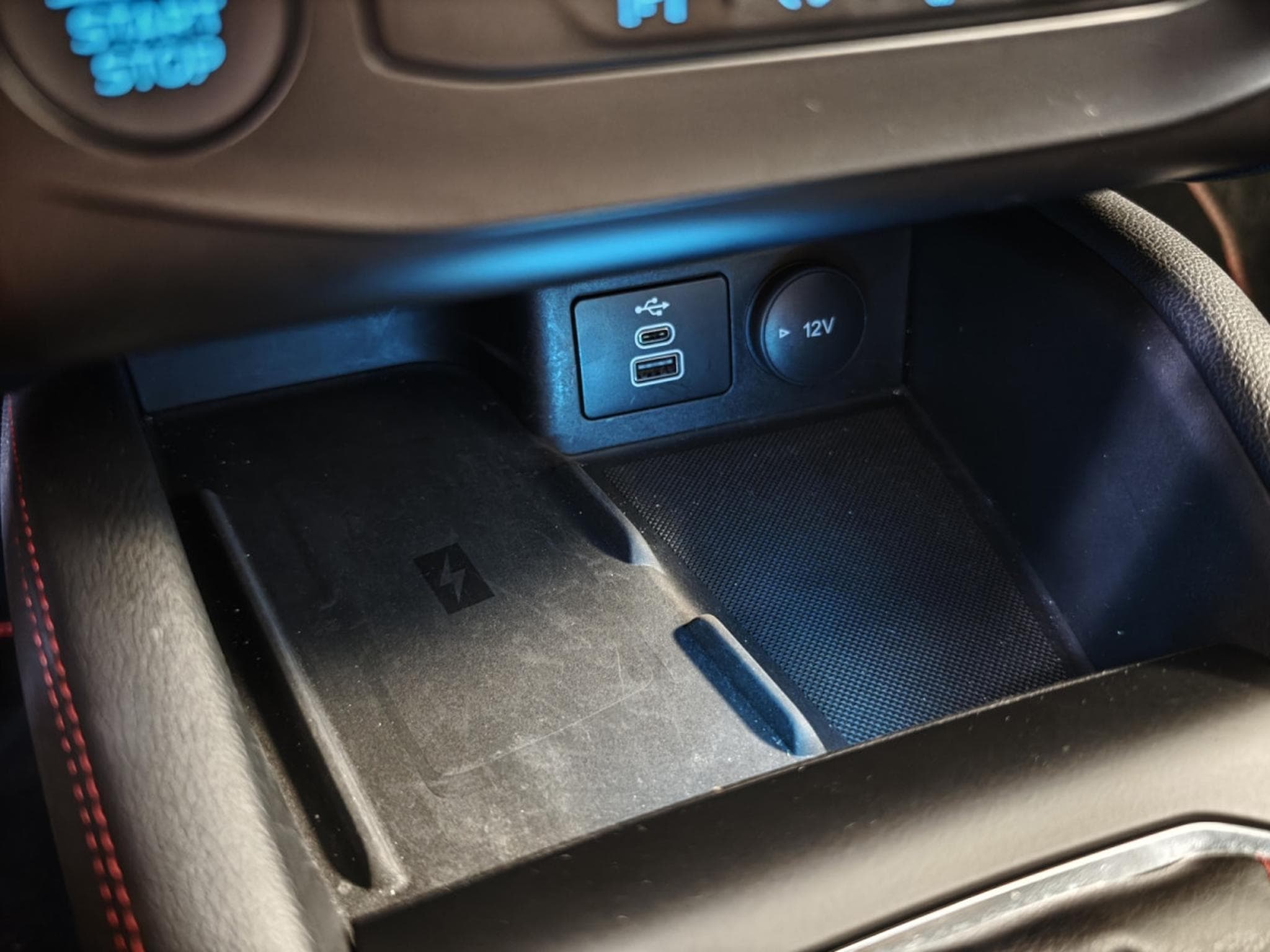 Ford Focus ST-Line X 1.0i Eco Boost MHEV (2025) - Foto 24