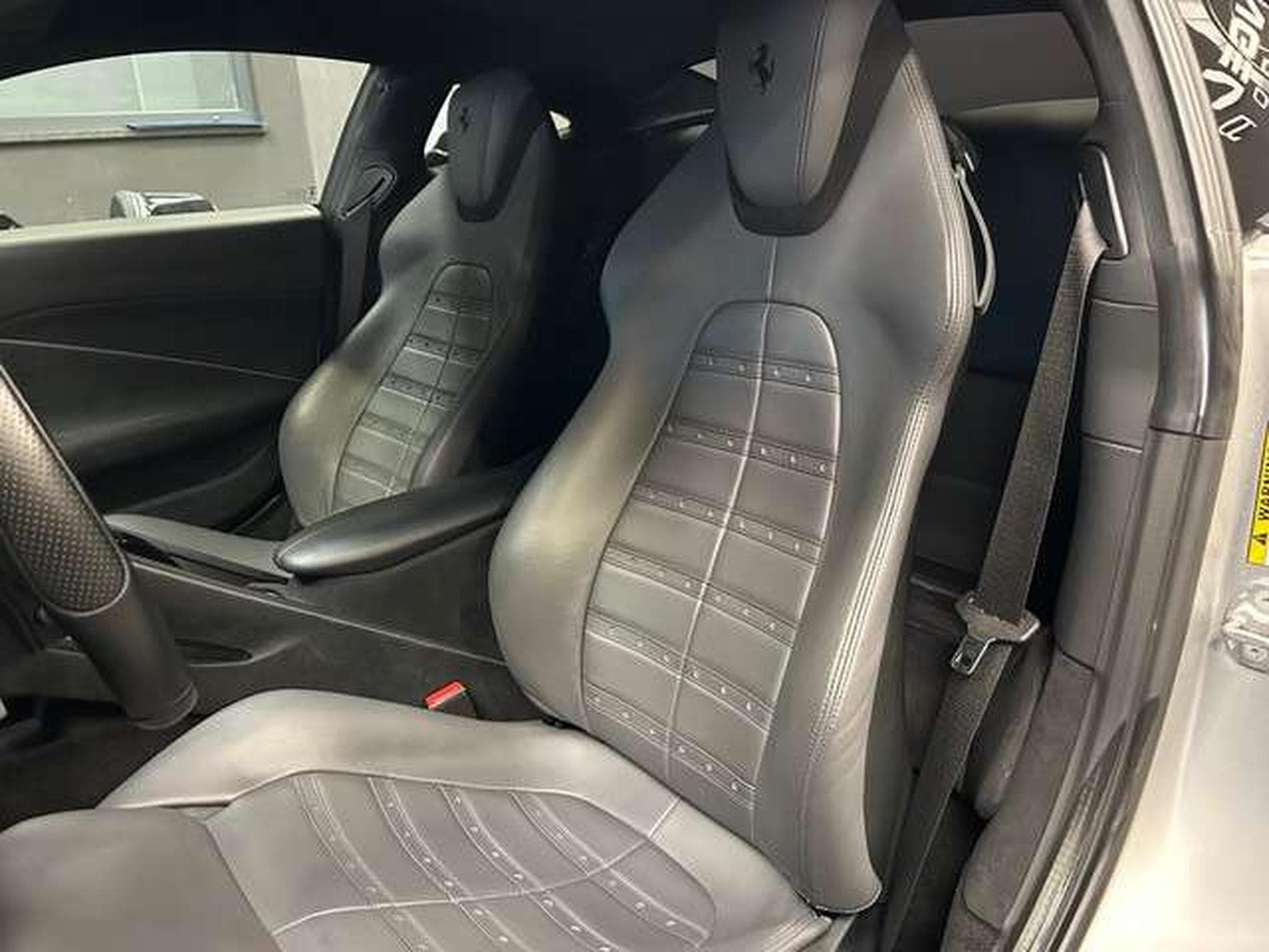 Ferrari Roma ROMA (2021) - Photo 12