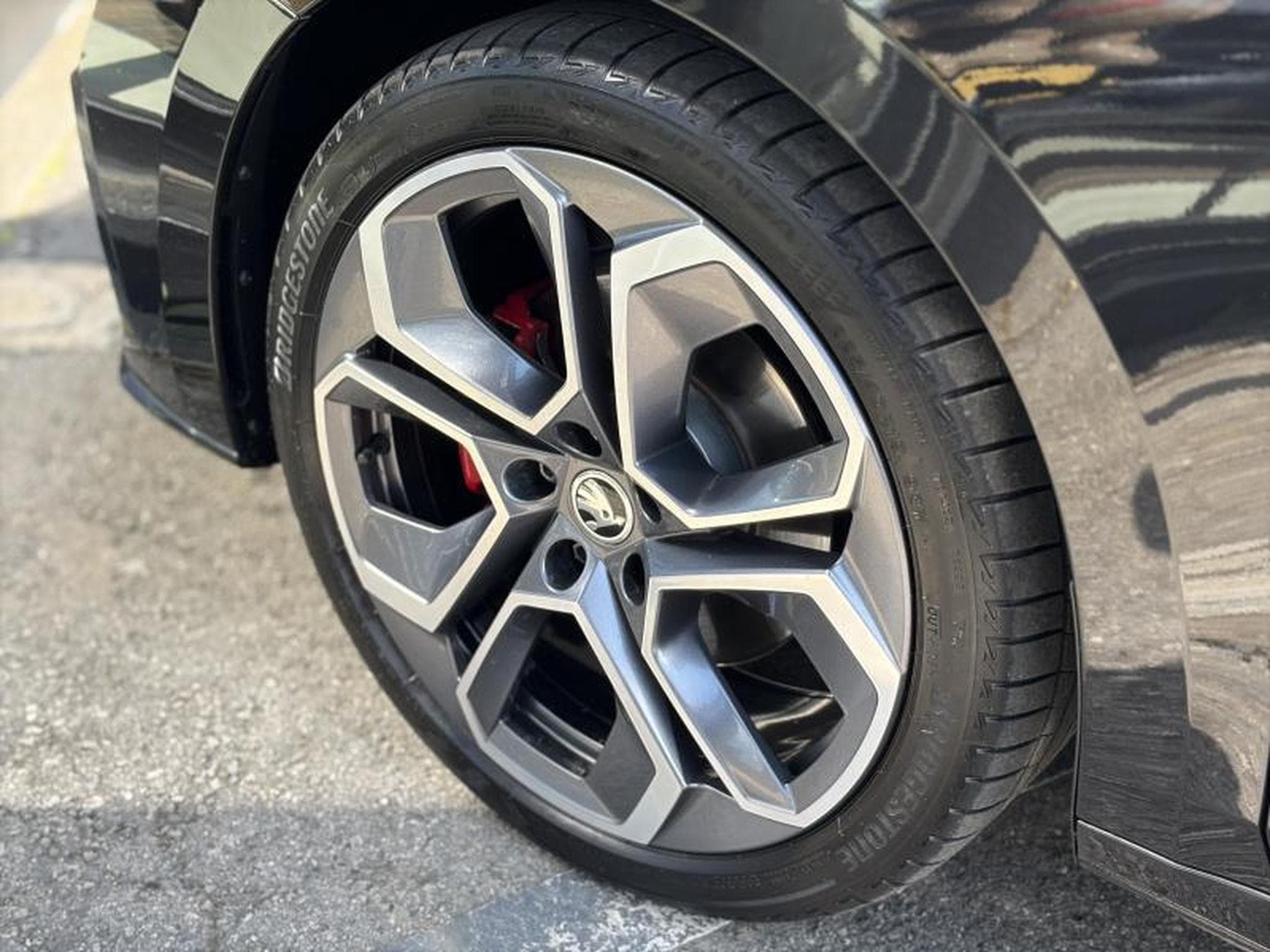 Skoda Octavia RS (2023) - Photo 12