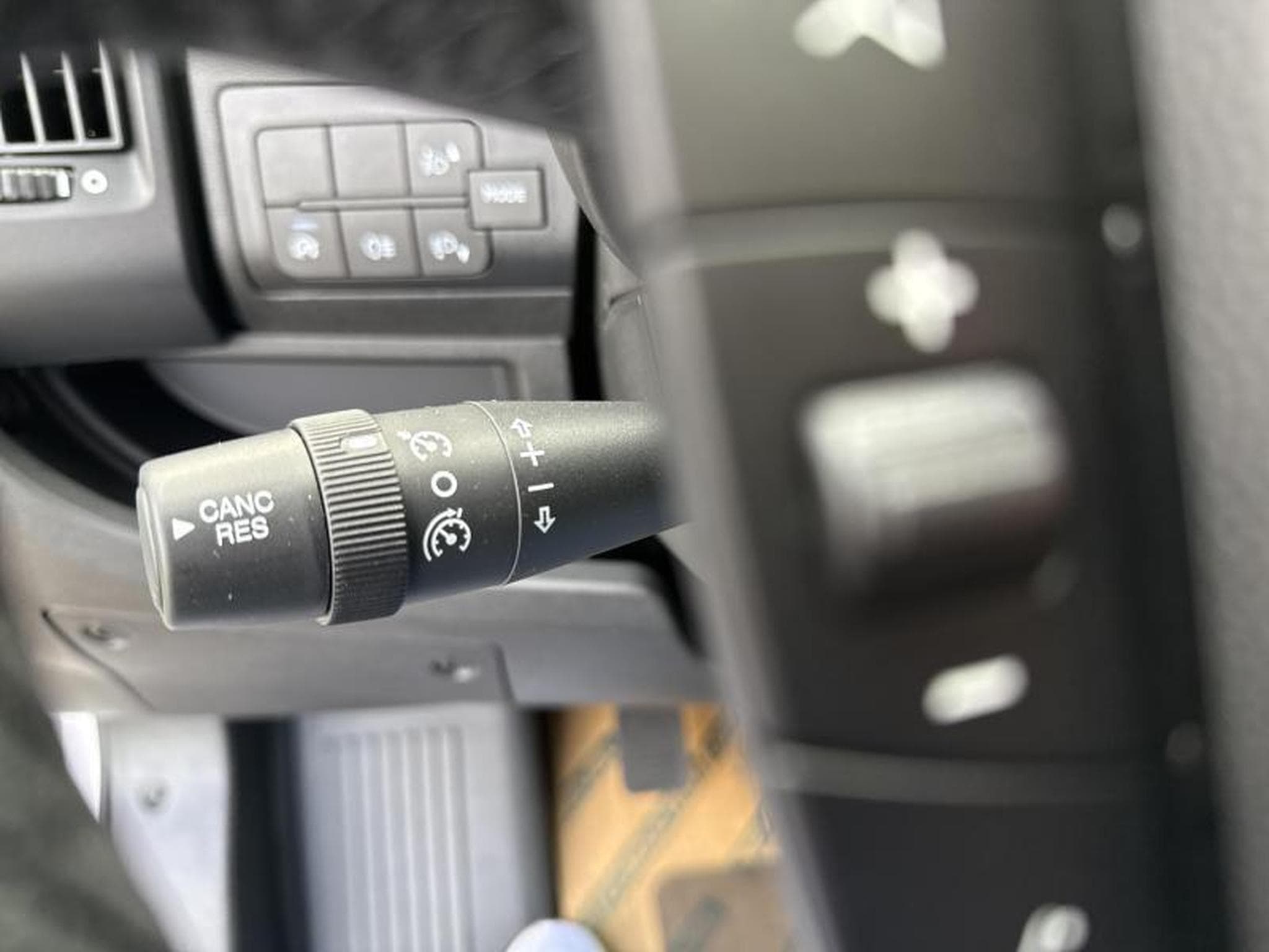 Peugeot Boxer III Pro SR (2023) - Photo 18