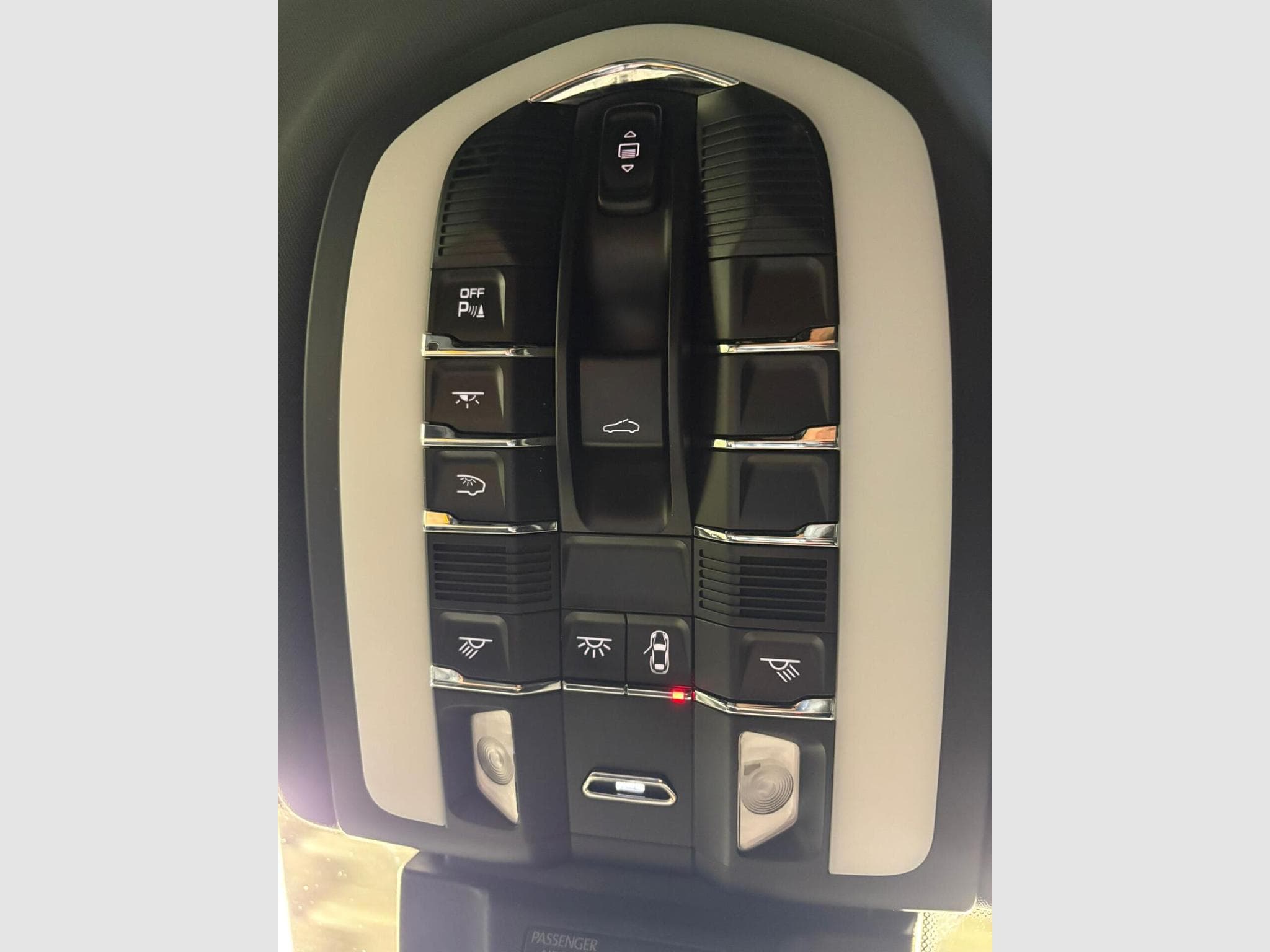 Porsche Macan 265cv (2023) - Foto 15