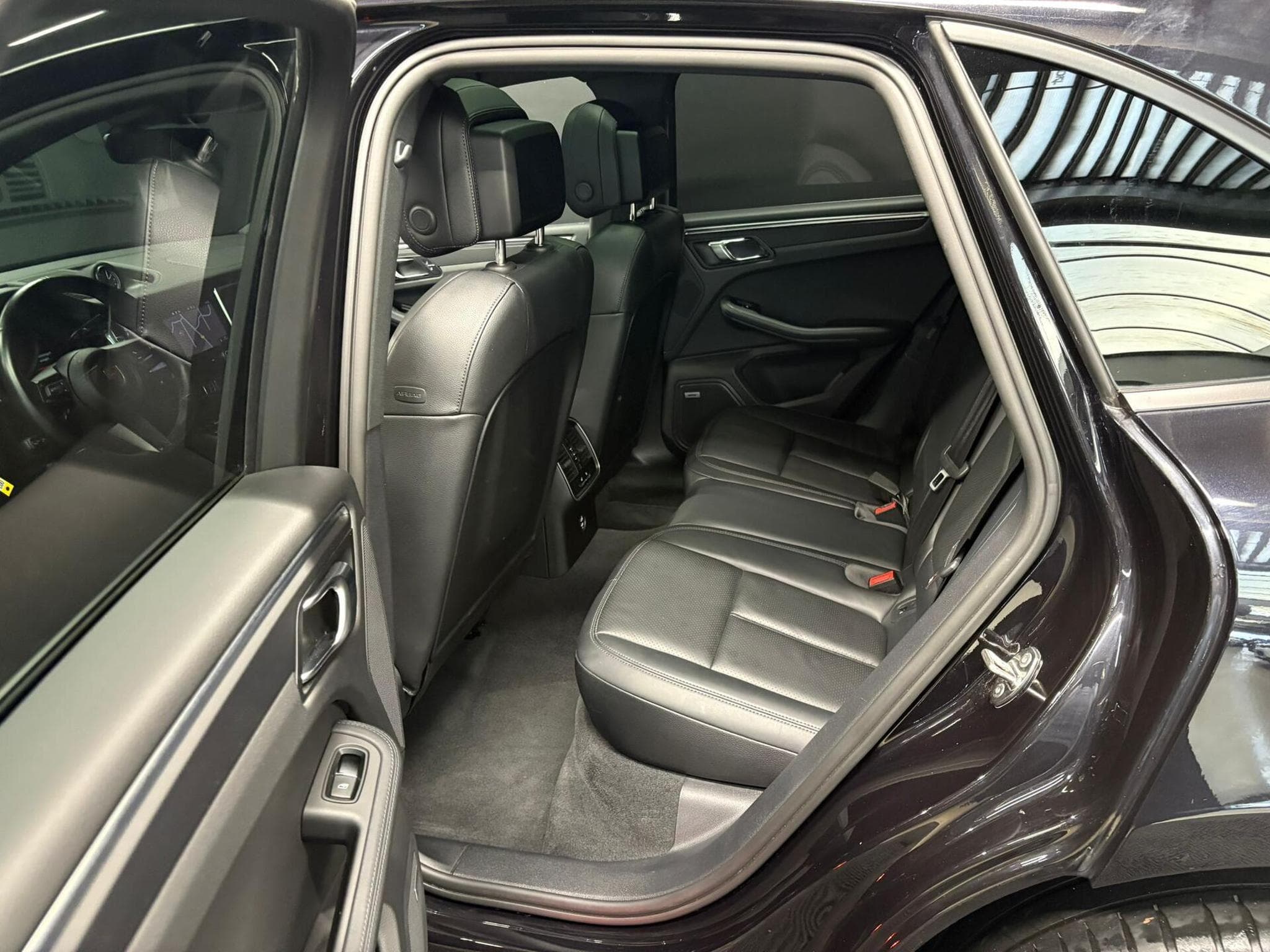 Porsche Macan 265cv (2023) - Foto 9