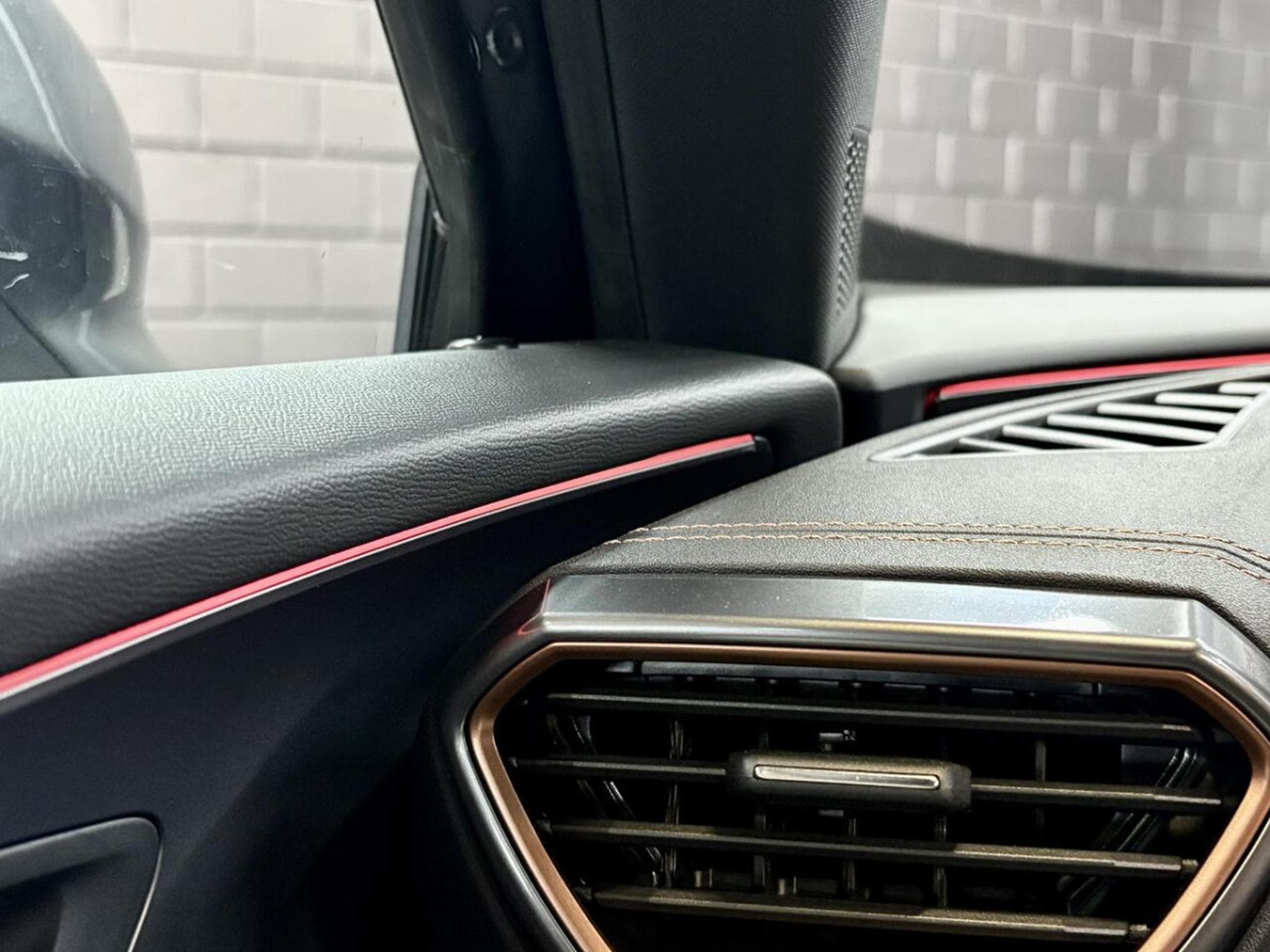 Cupra Formentor VZ 245CV eHybrid DSG6 * CUIR* HAYON * ATTELAGE* (2022) - Foto 22