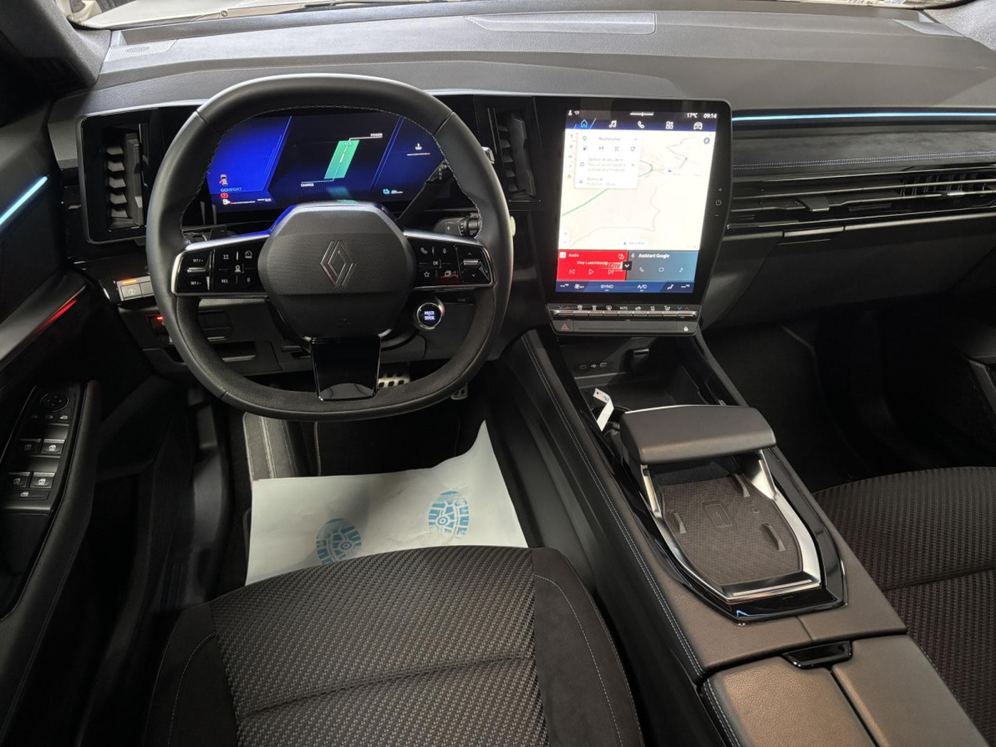 Renault Austral Esprit Alpine 200 Full Hybrid (2025) - Photo 11