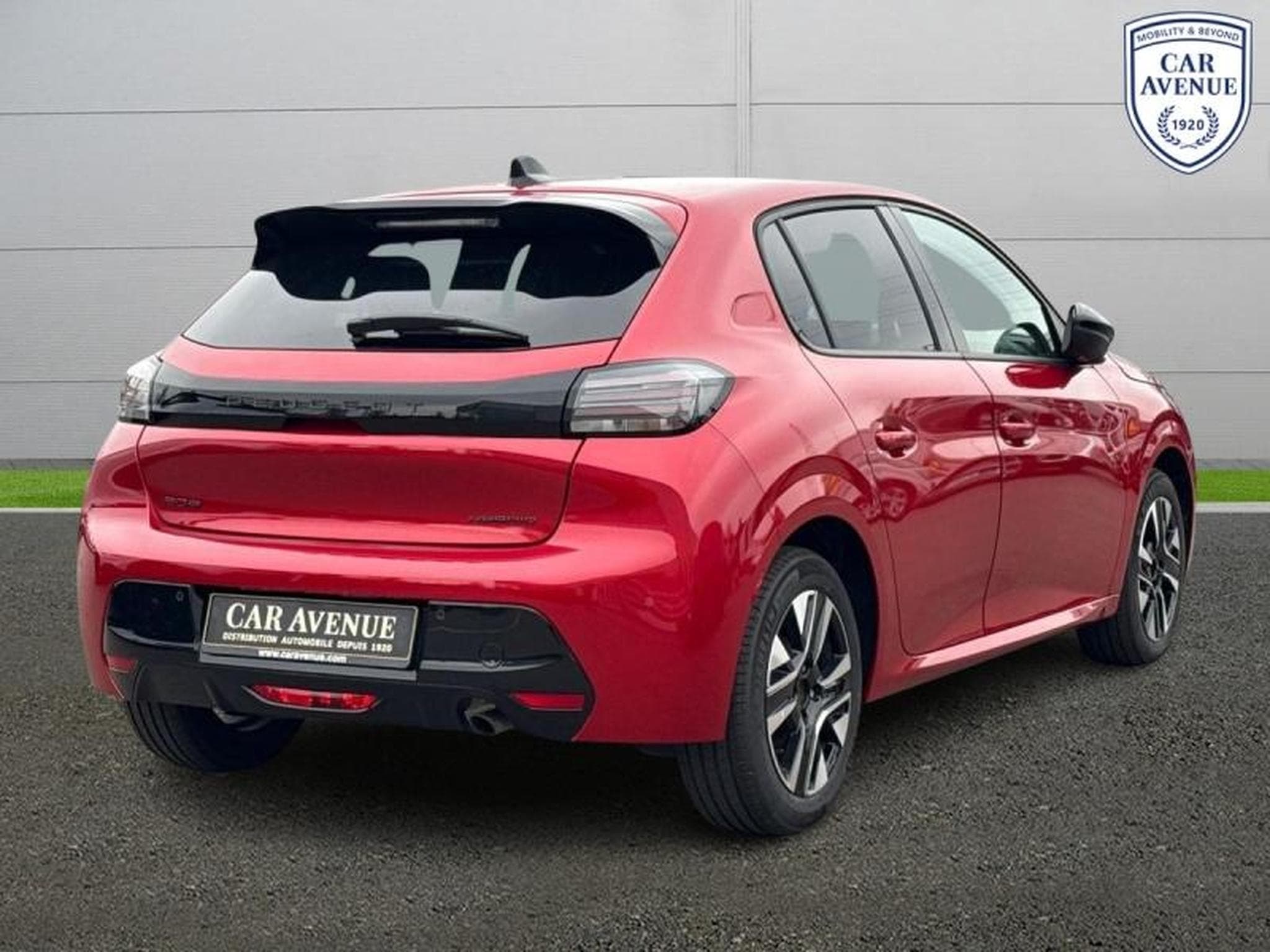 PEUGEOT 208 1.2 Hybrid 100ch Allure e-DCS6 (2024) - Photo 3