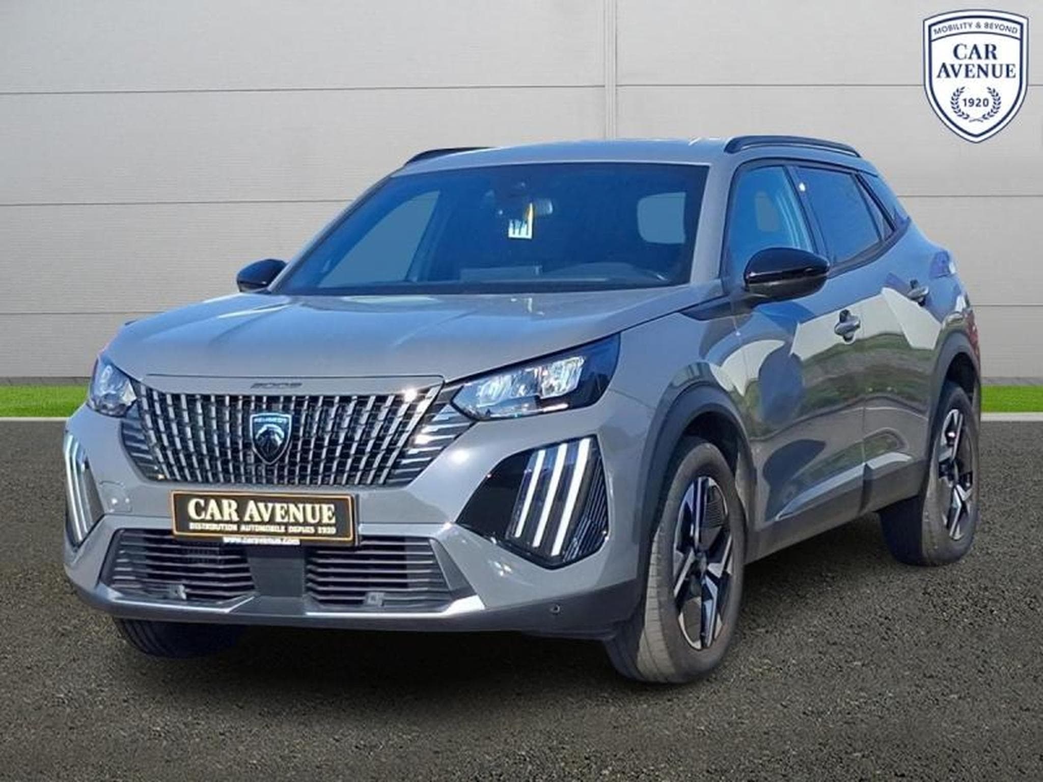 PEUGEOT 2008 1.2 100ch S&S Allure (2024) - Photo 1