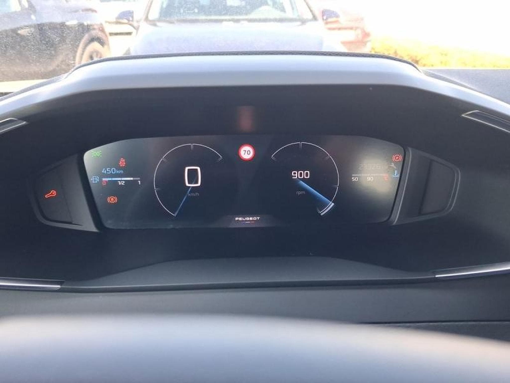 PEUGEOT 2008 1.2 100ch S&S Allure (2024) - Photo 2