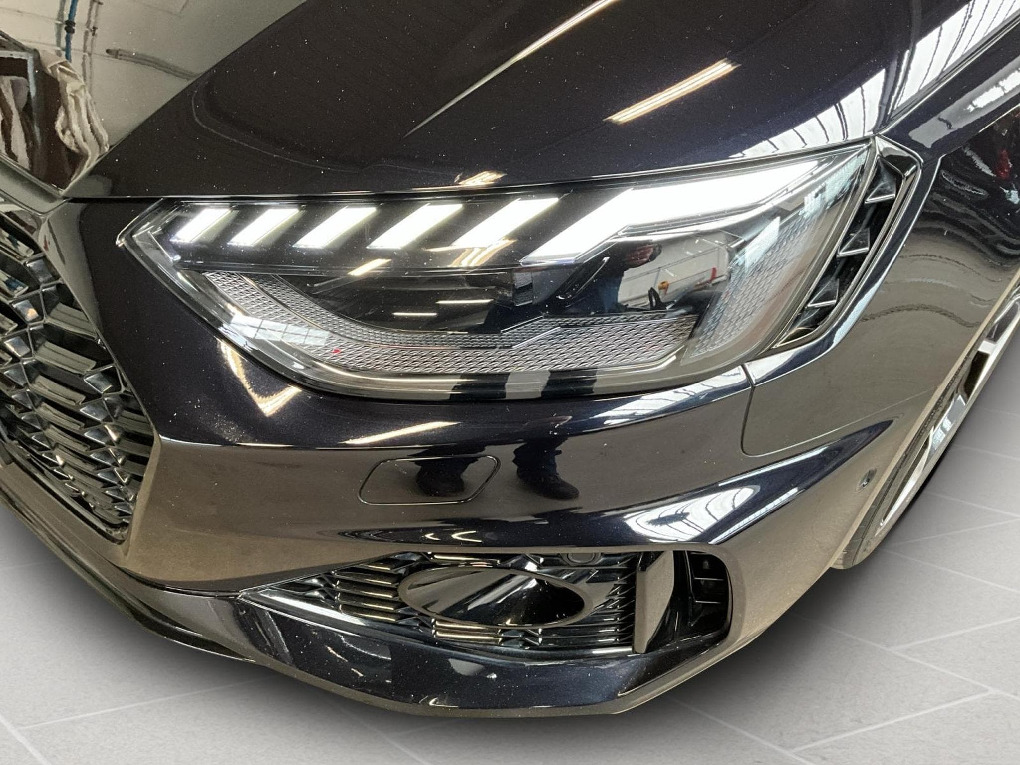 Audi RS4 Competition+Quattro+Tiptronic (2024) - Photo 18