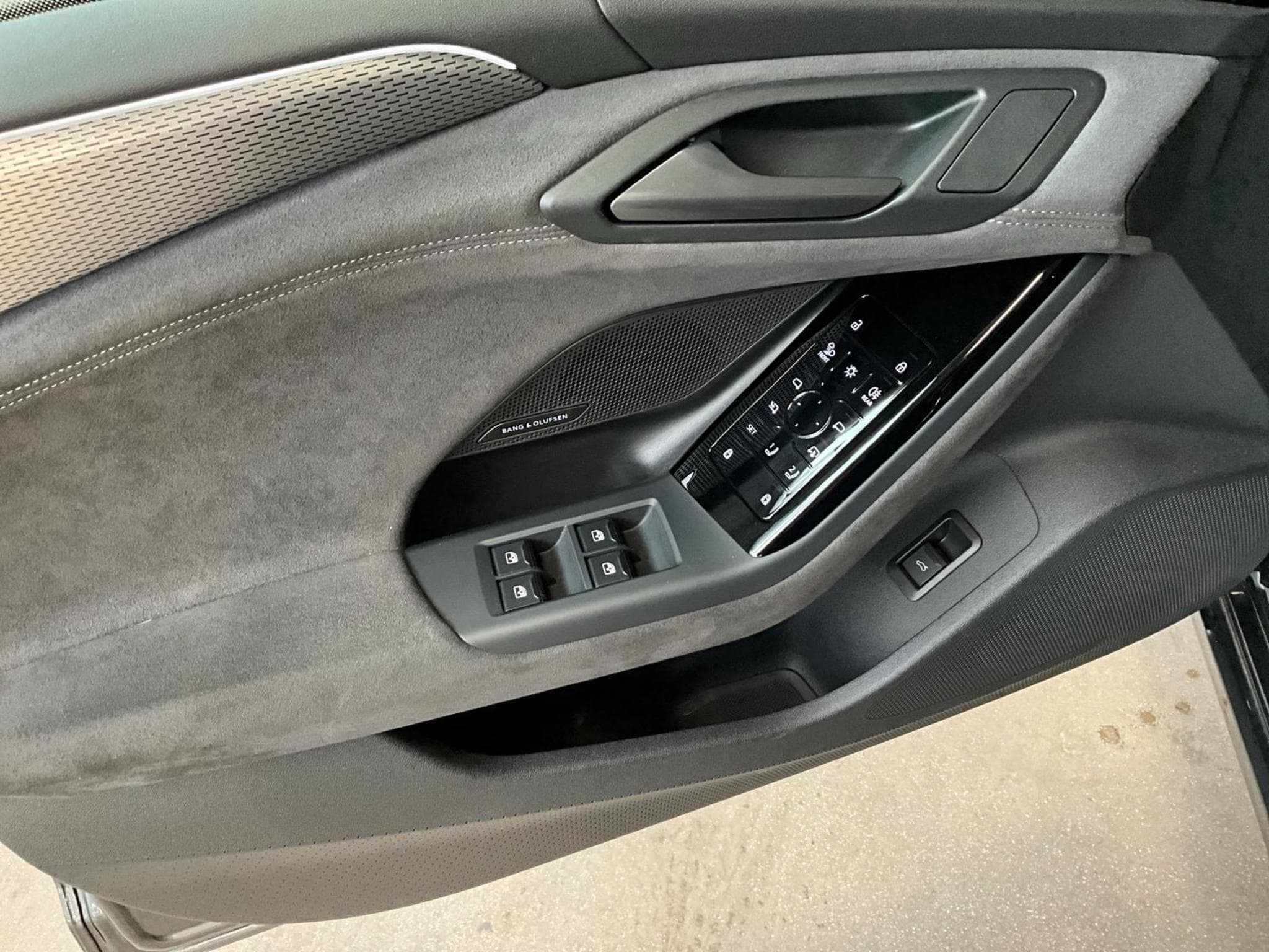 Audi A6 e-tron 100kWh+E-Tron+Performance (2024) - Photo 14