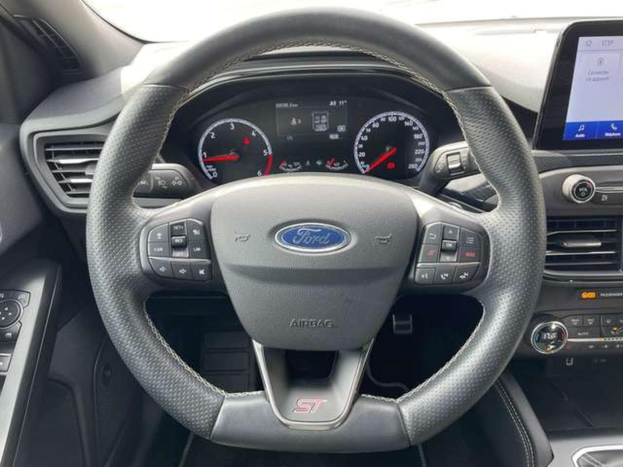 Ford Focus 2.0 EcoBlue ST - JUSQU'A 4 ANS DE GARANTIE (2020) - Photo 15