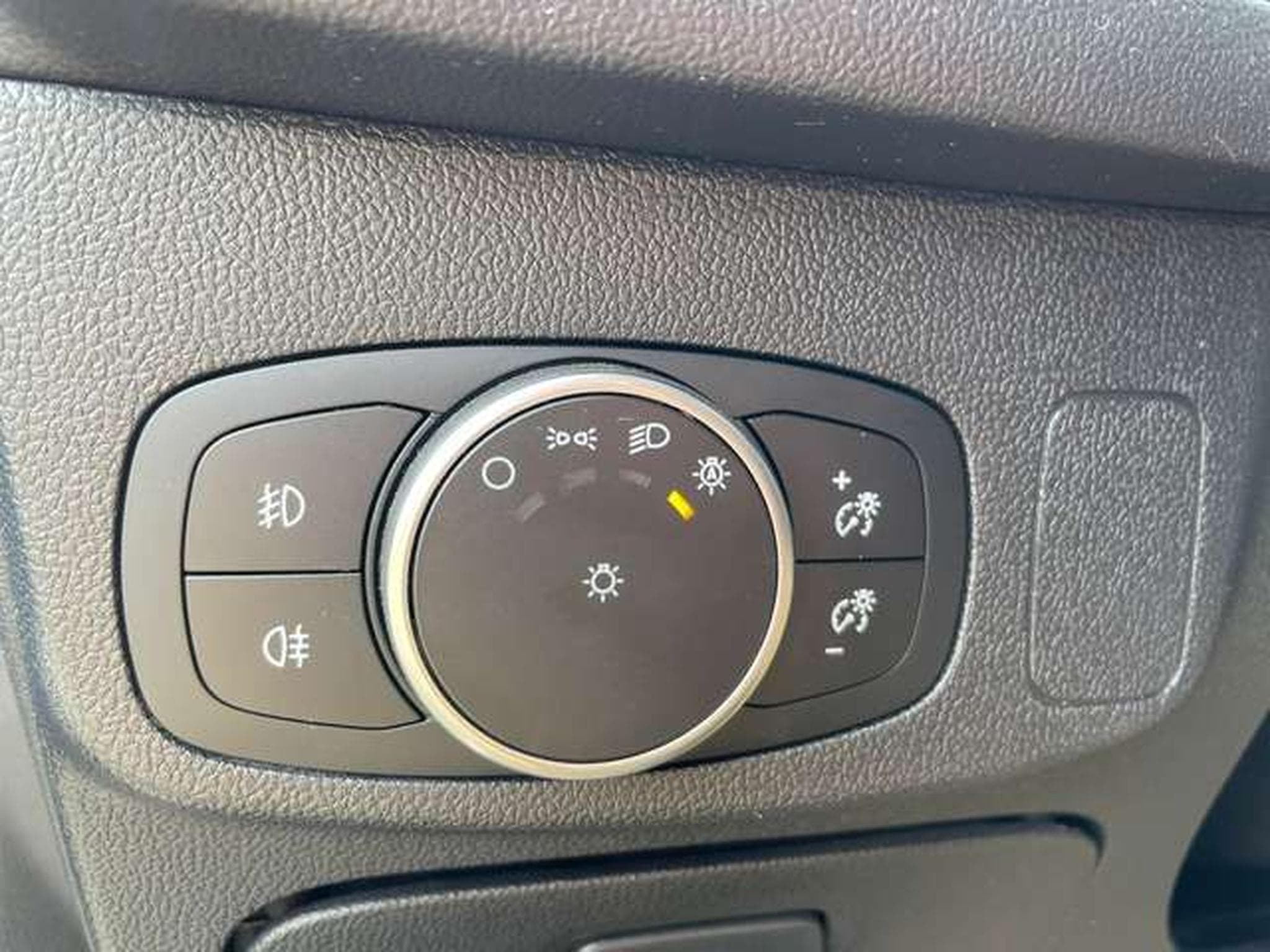 Ford Focus 2.0 EcoBlue ST - JUSQU'A 4 ANS DE GARANTIE (2020) - Photo 27