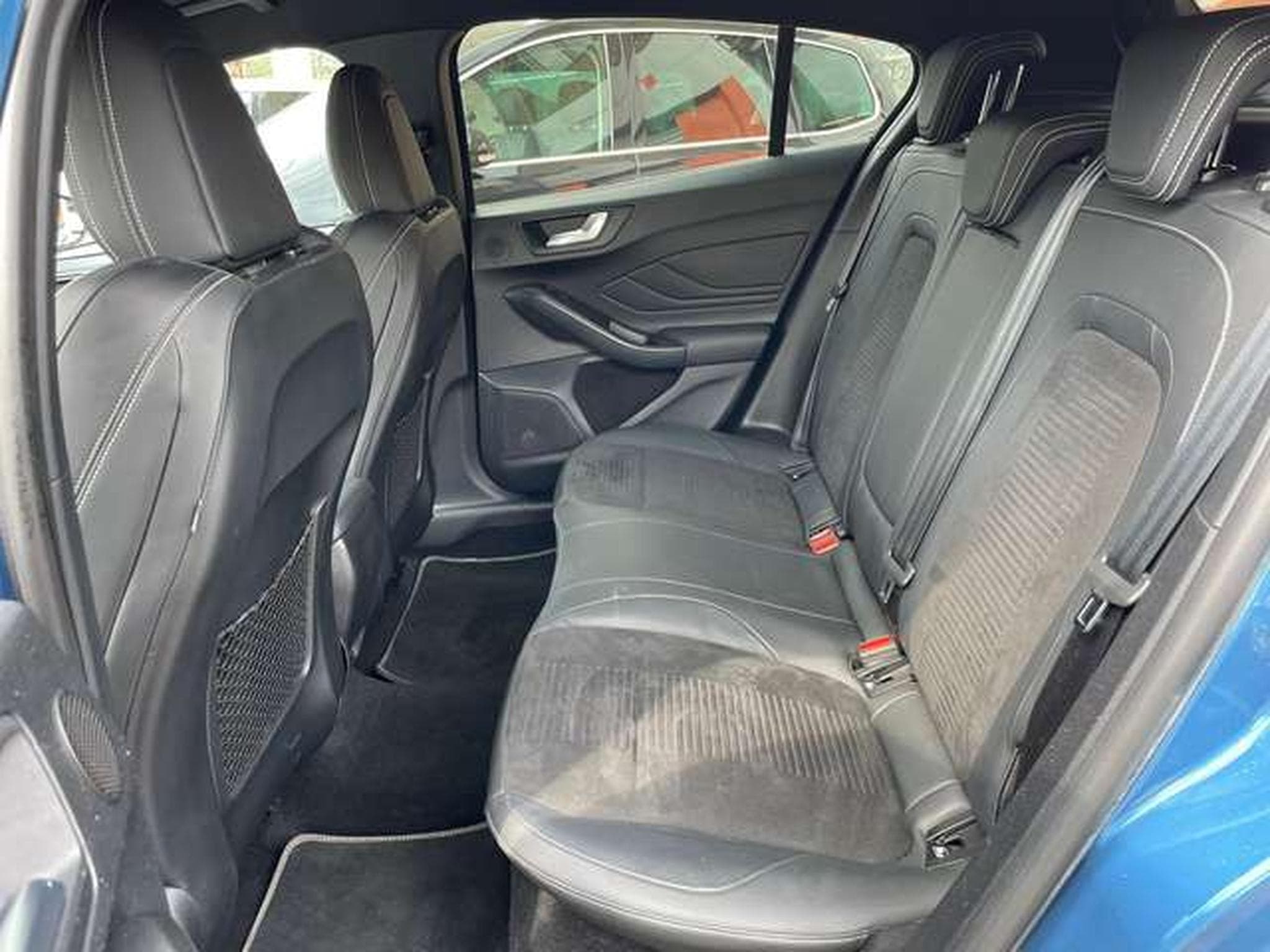 Ford Focus 2.0 EcoBlue ST - JUSQU'A 4 ANS DE GARANTIE (2020) - Photo 30