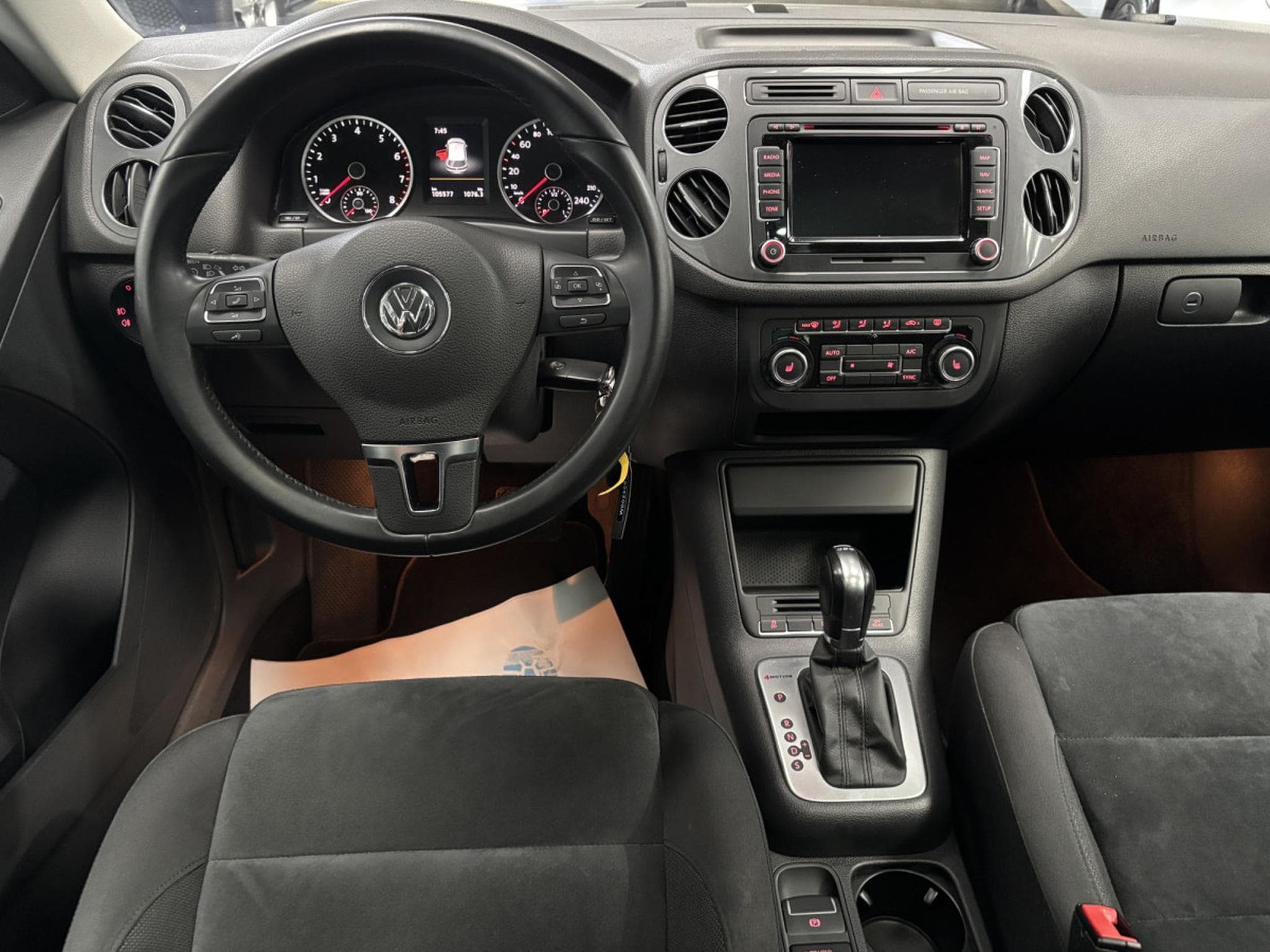 VW Tiguan 2.0 TSI DGS 4 Motion (2014) - Photo 11