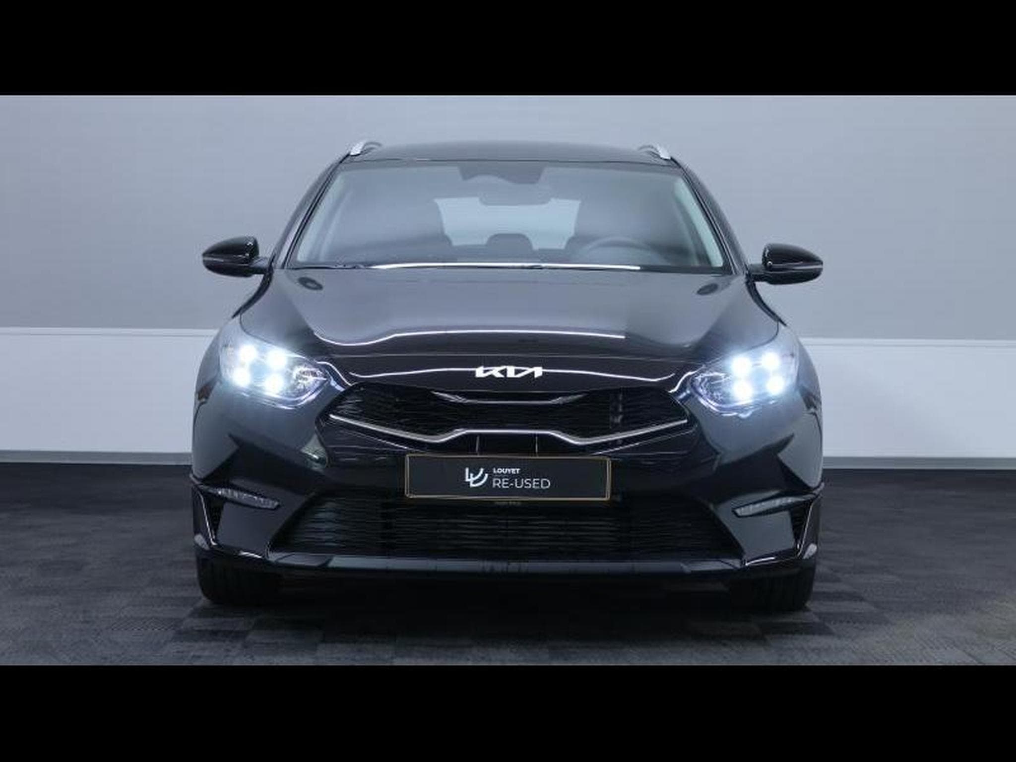 Kia Ceed SW MY25 Pulse 1.0 T-GDi 100 MT6 (2025) - Photo 2