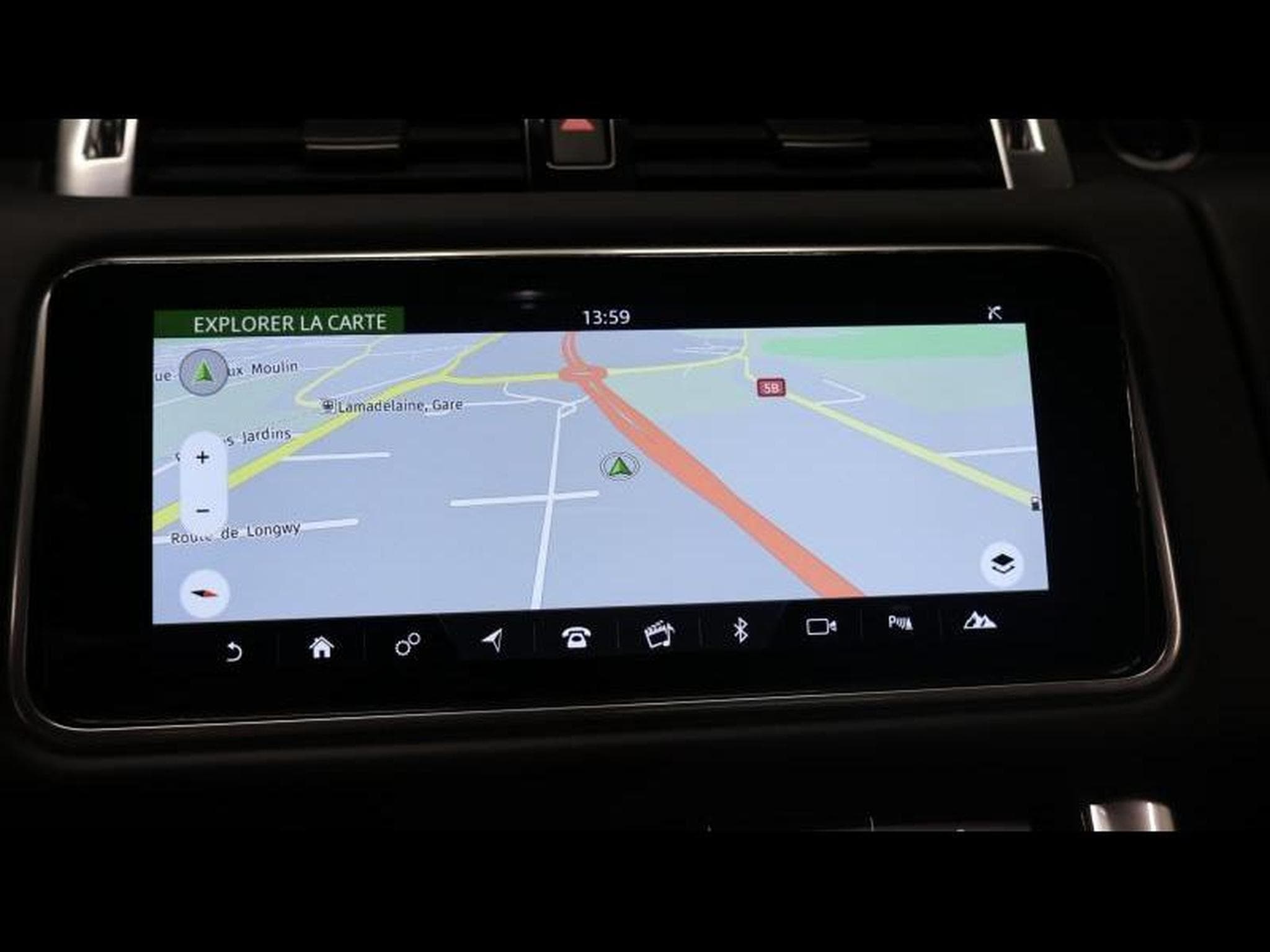 Land-Rover Range Rover Sport 3.0 SDV6 306 Auto (2021) - Photo 16