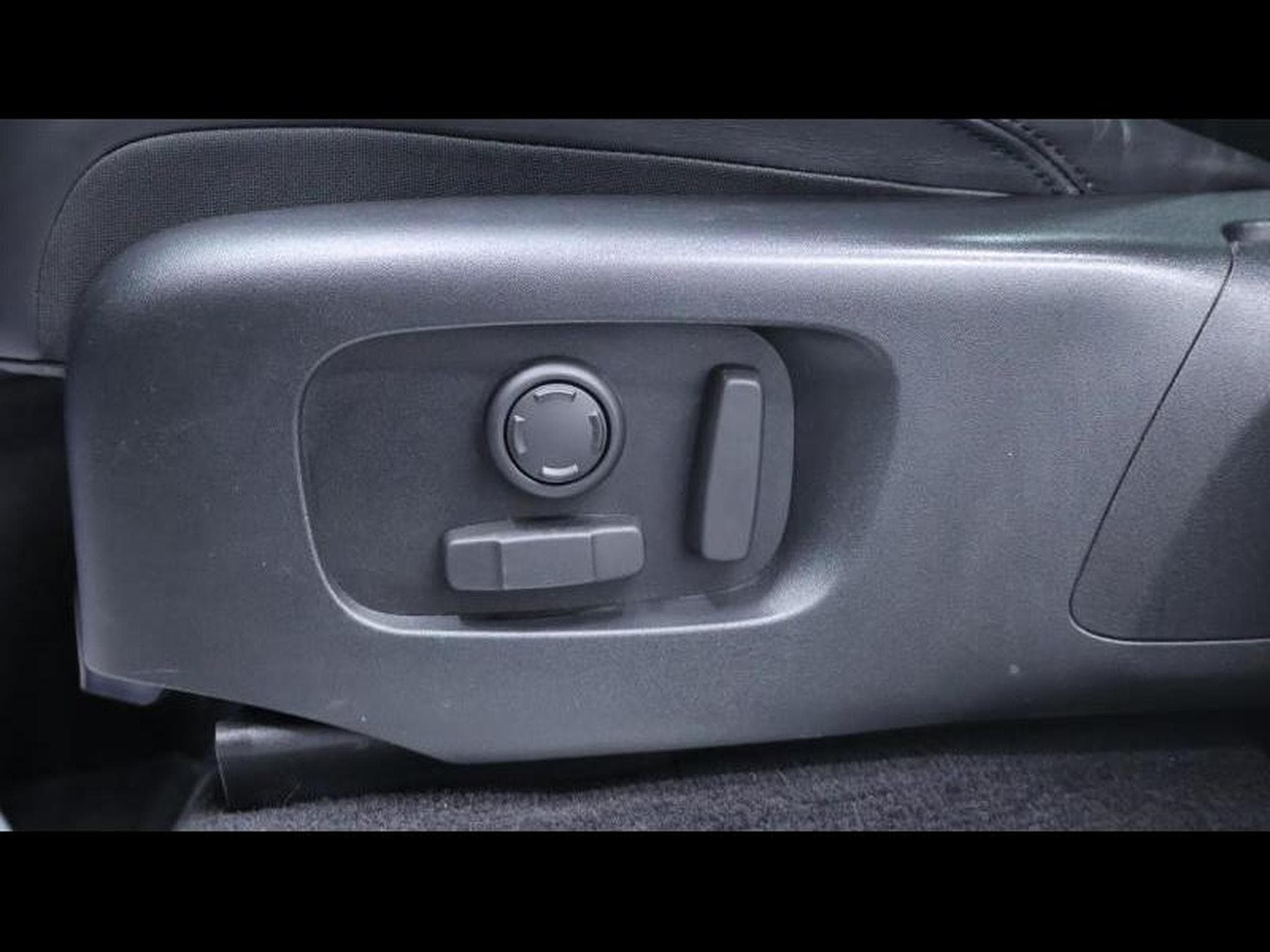 Land-Rover Range Rover Sport 3.0 SDV6 306 Auto (2021) - Photo 23