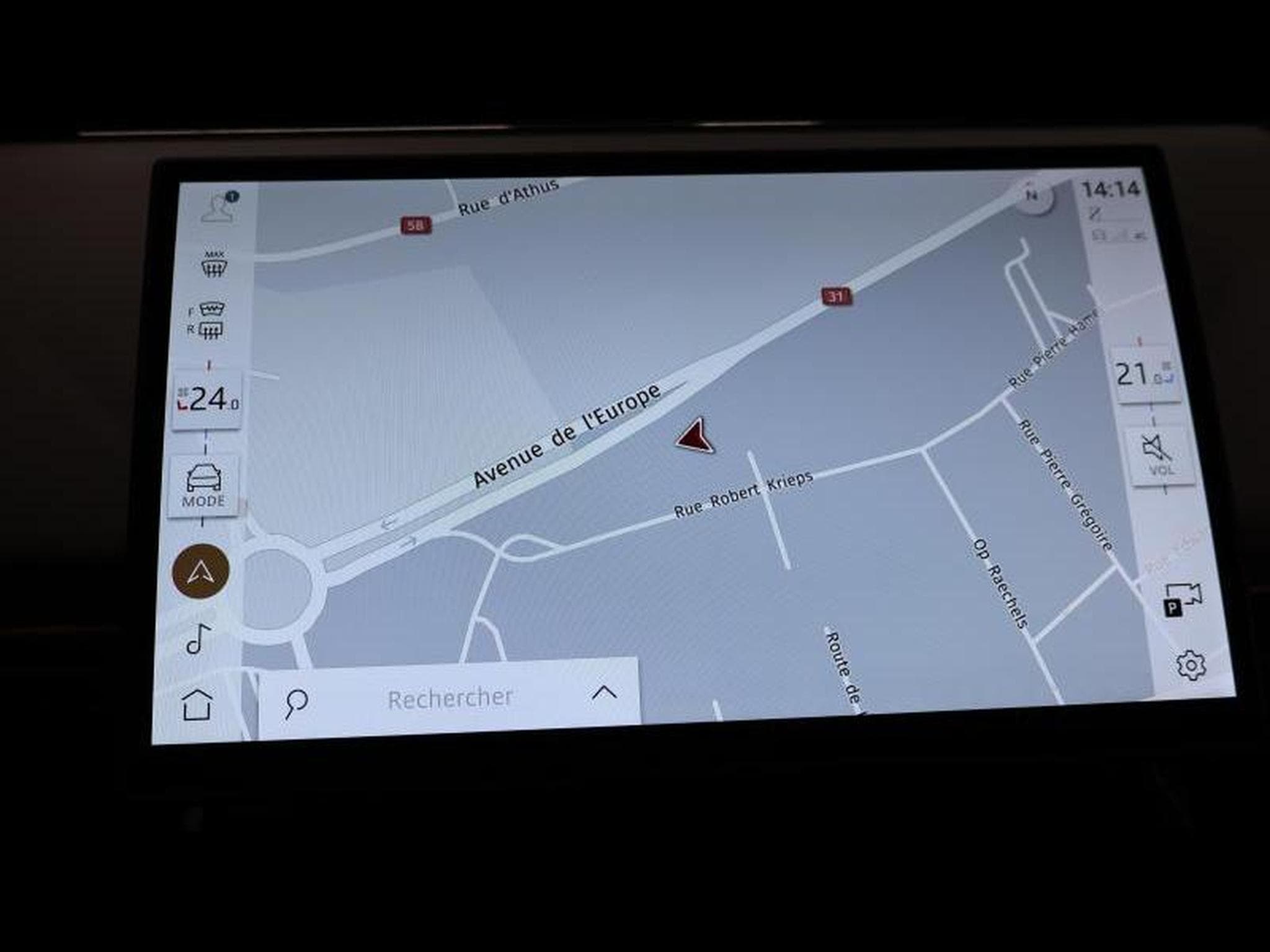 Land-Rover Range Rover Sport P635 SV Edition Two (2025) - Photo 21